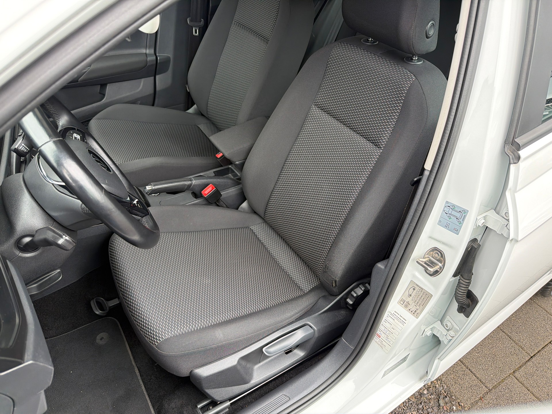 VW Polo 1.0 BMT Value-image-7