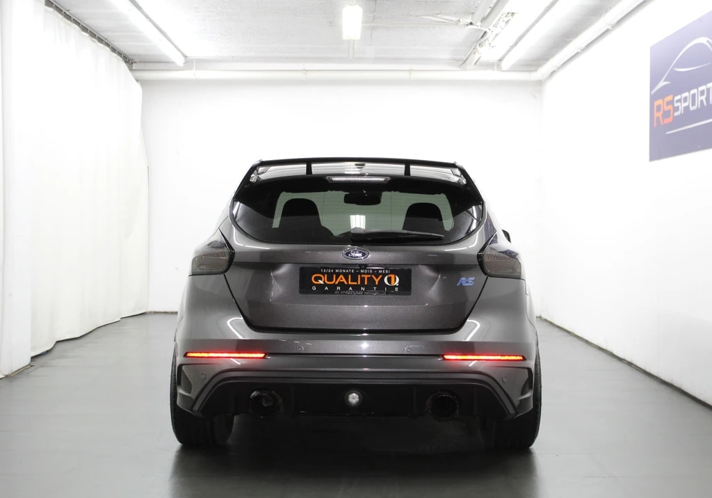 FORD Focus 2.3 EcoBoost RS AWD / Schalensitze/ Milltek-Auspuffanlage/ CH-Fahrzeug-image-5