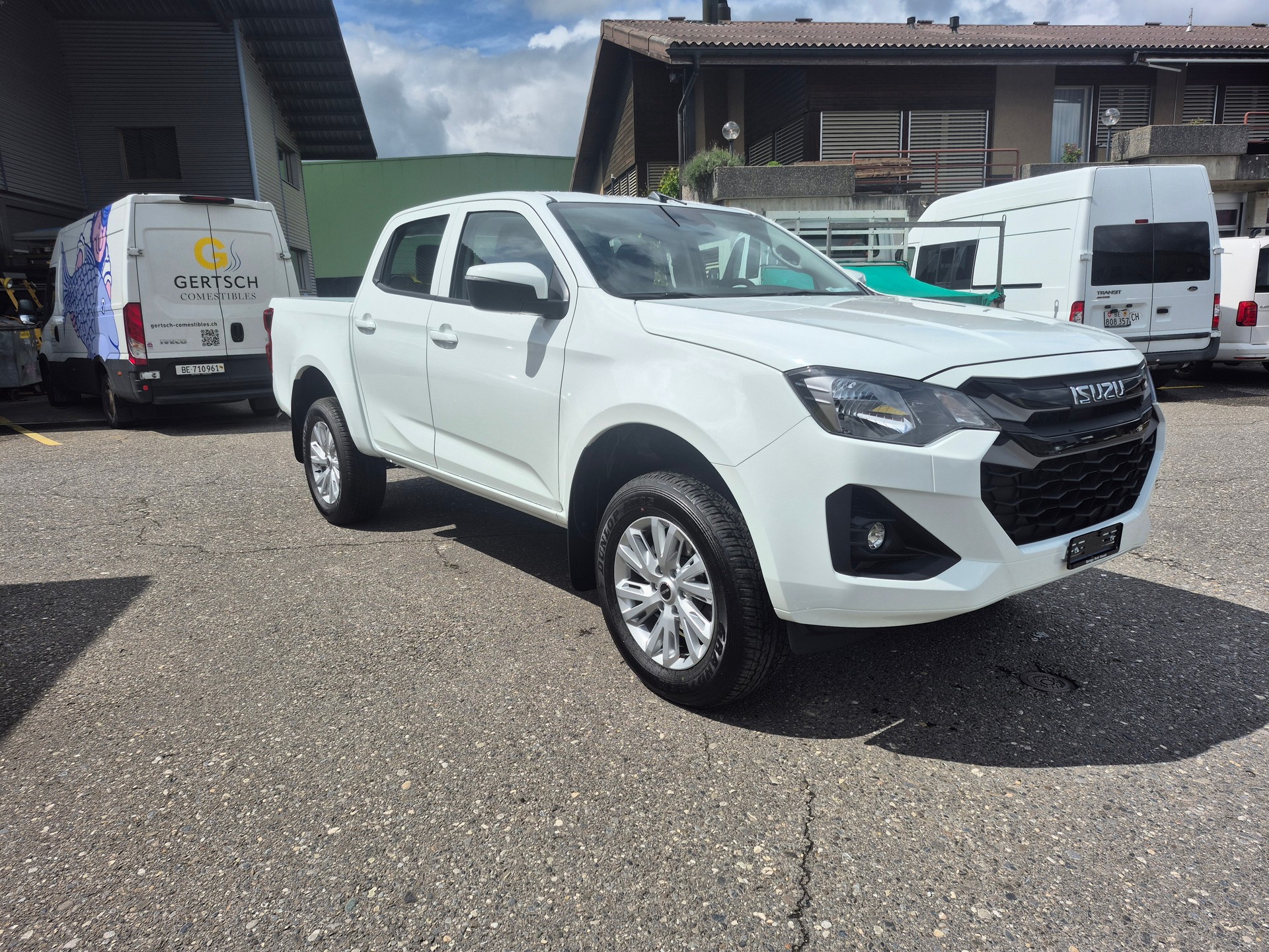 ISUZU D-MAX 1.9 CrewCab N60BB+ 4x4-showroom-element-2