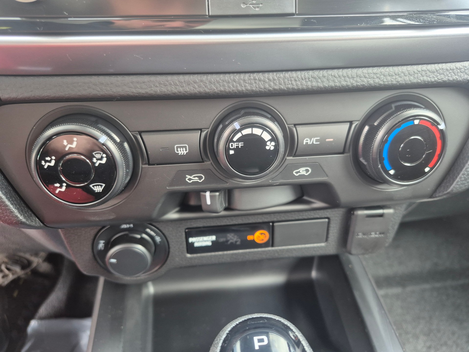 ISUZU D-MAX 1.9 CrewCab N60BB+ 4x4-image-20