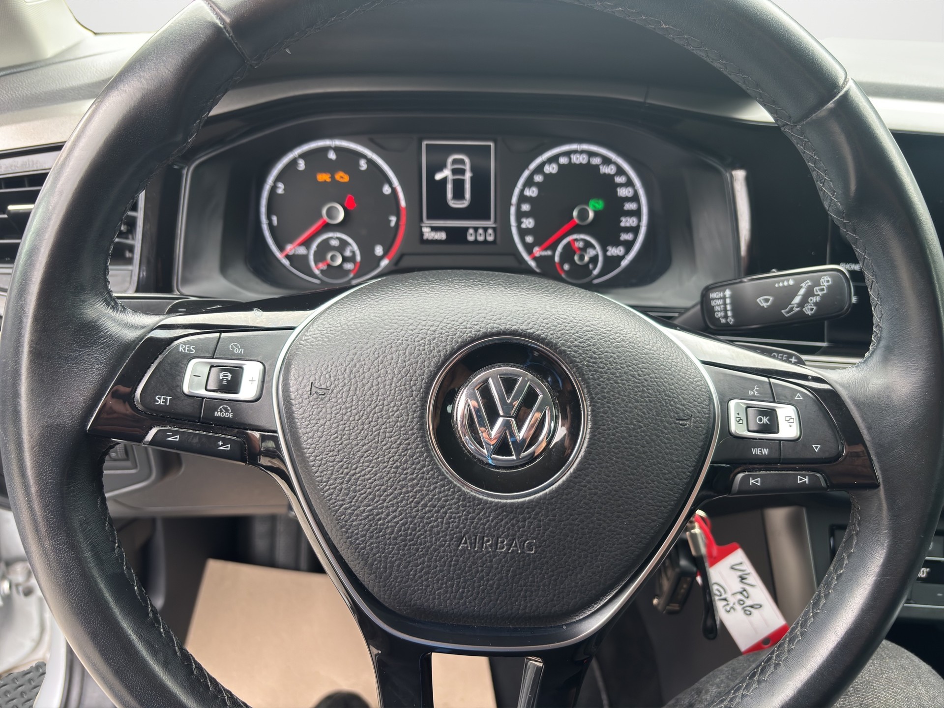 VW Polo 1.0 TSI BMT Comfortline DSG-image-9