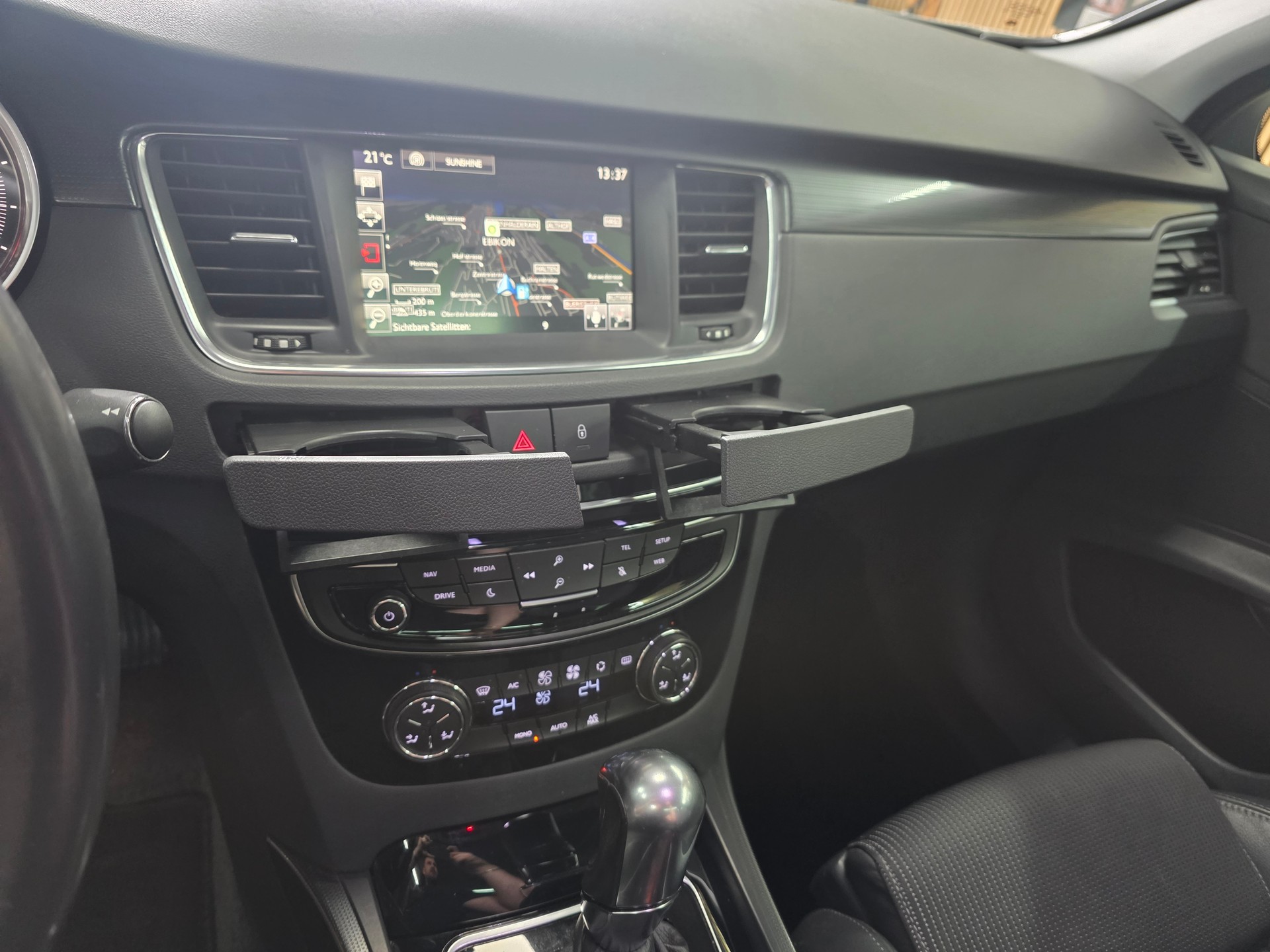 PEUGEOT 508 SW 2.0 BlueHDi Allure Automatic-image-13