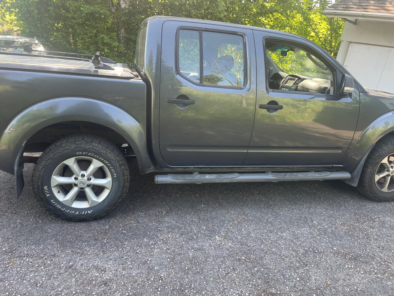 NISSAN Navara Double Cab LE 2.5 dCi 4WD LB Automat-image-7