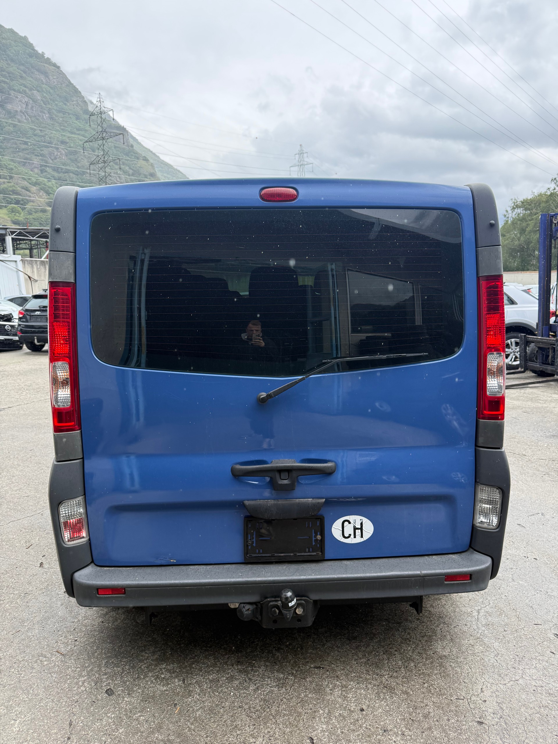 OPEL Vivaro 2.5 CDTI 2.7t L1H1-image-6