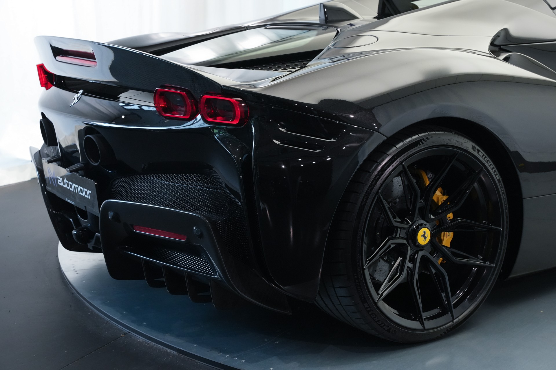 FERRARI SF90 Spider *Novitec* *Daytona* *Carbon* *Nero Daytona*-image-59