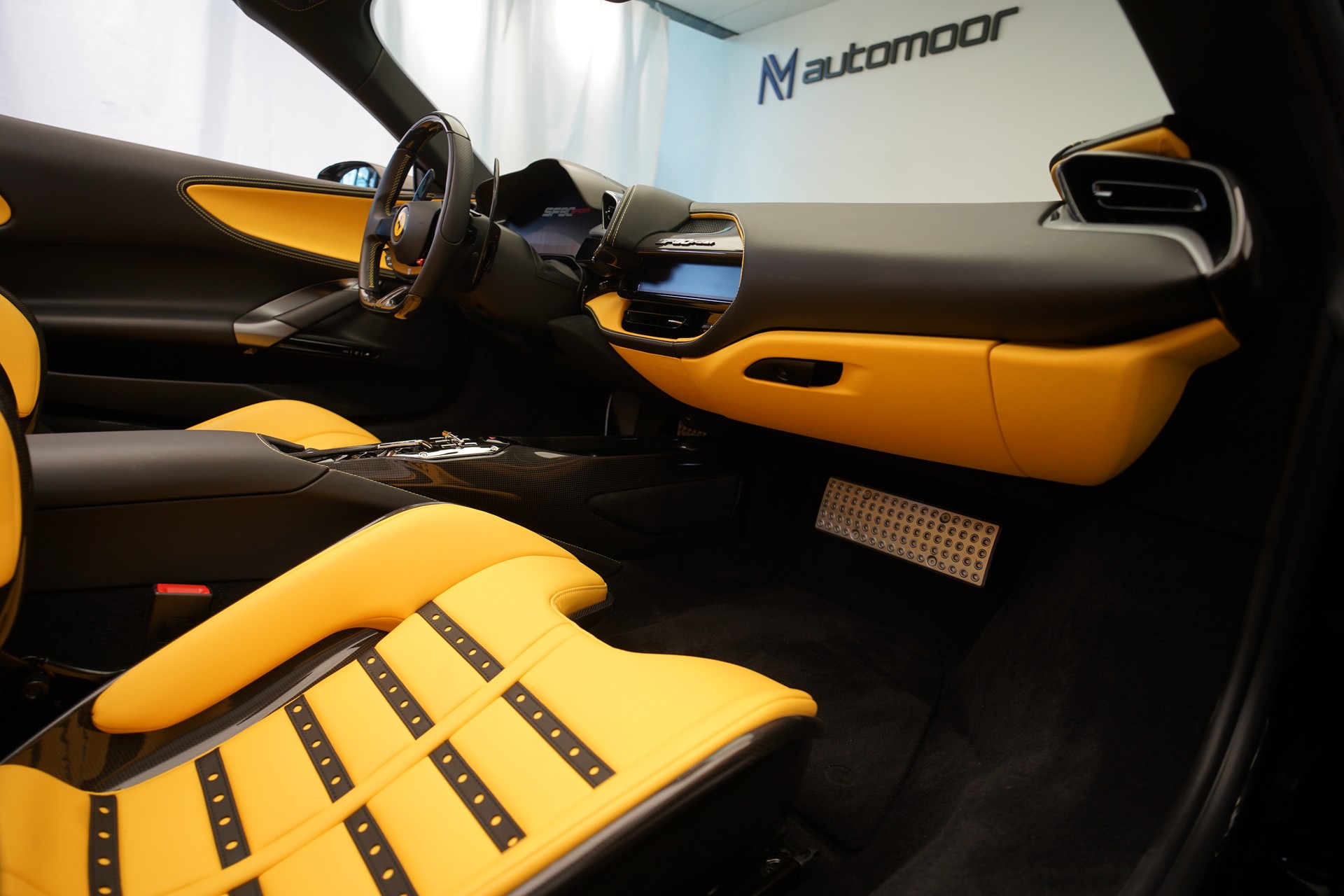 FERRARI SF90 Spider *Novitec* *Daytona* *Carbon* *Nero Daytona*-image-16