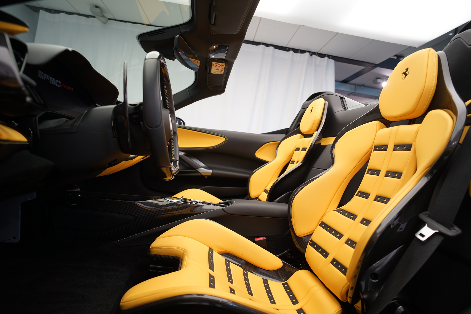 FERRARI SF90 Spider *Novitec* *Daytona* *Carbon* *Nero Daytona*-image-15
