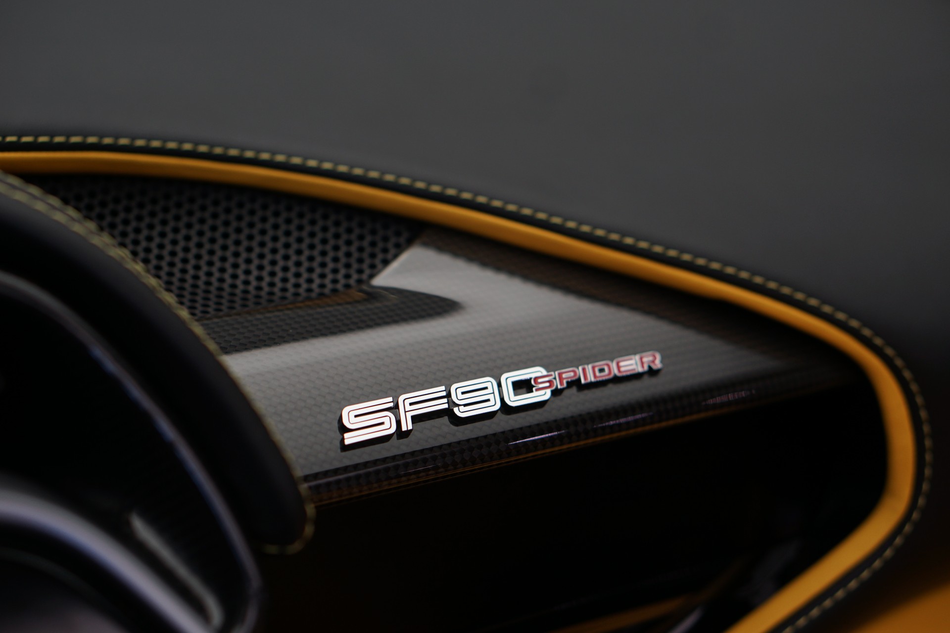 FERRARI SF90 Spider *Novitec* *Daytona* *Carbon* *Nero Daytona*-image-27