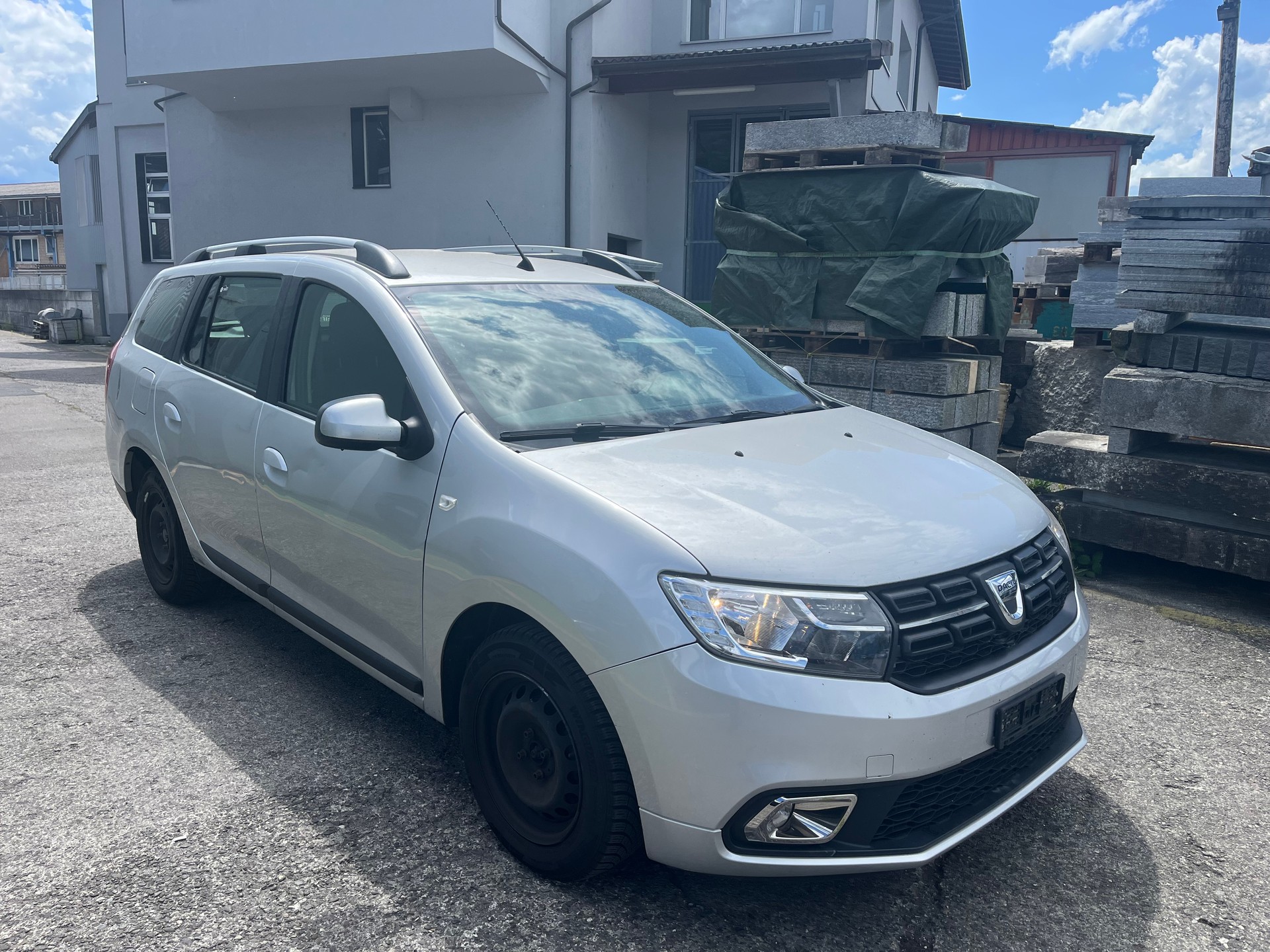 DACIA Logan MCV 1.5dCi Comfort Automatic-image-2