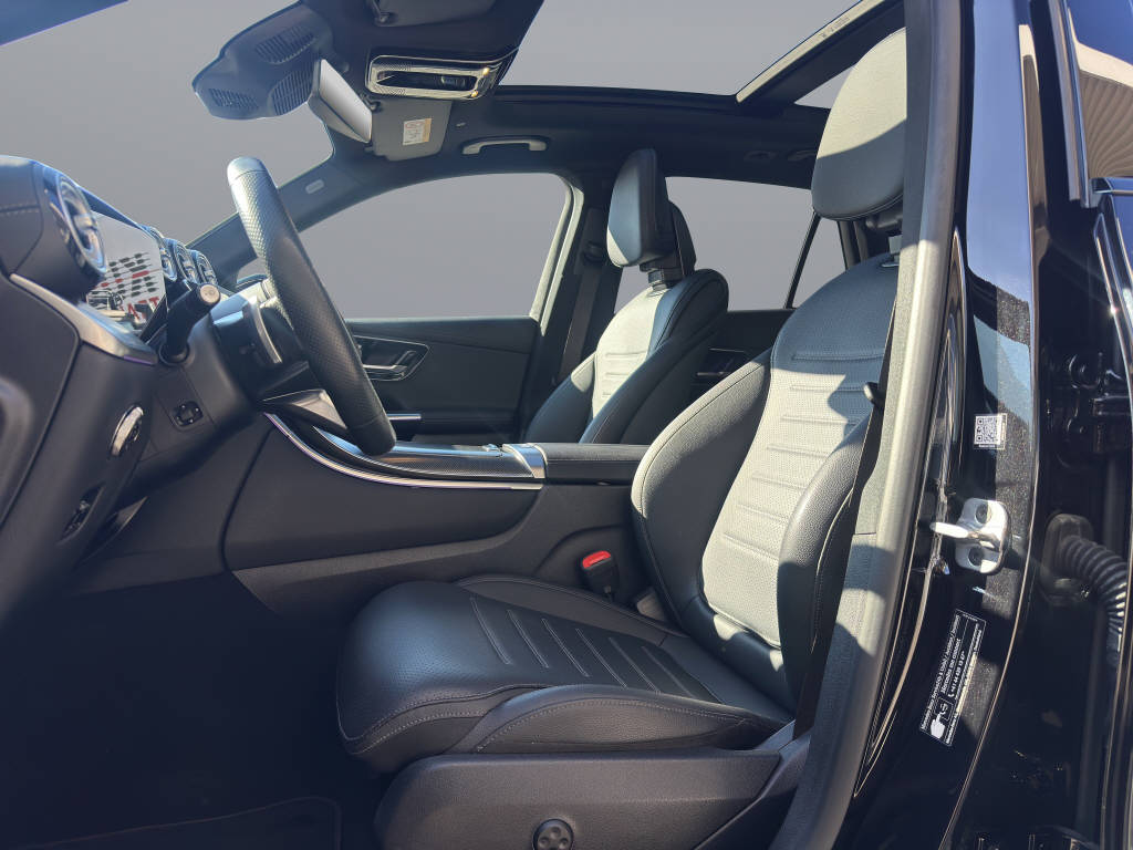 MERCEDES-BENZ GLC 200 AMG Line 4matic-image-7