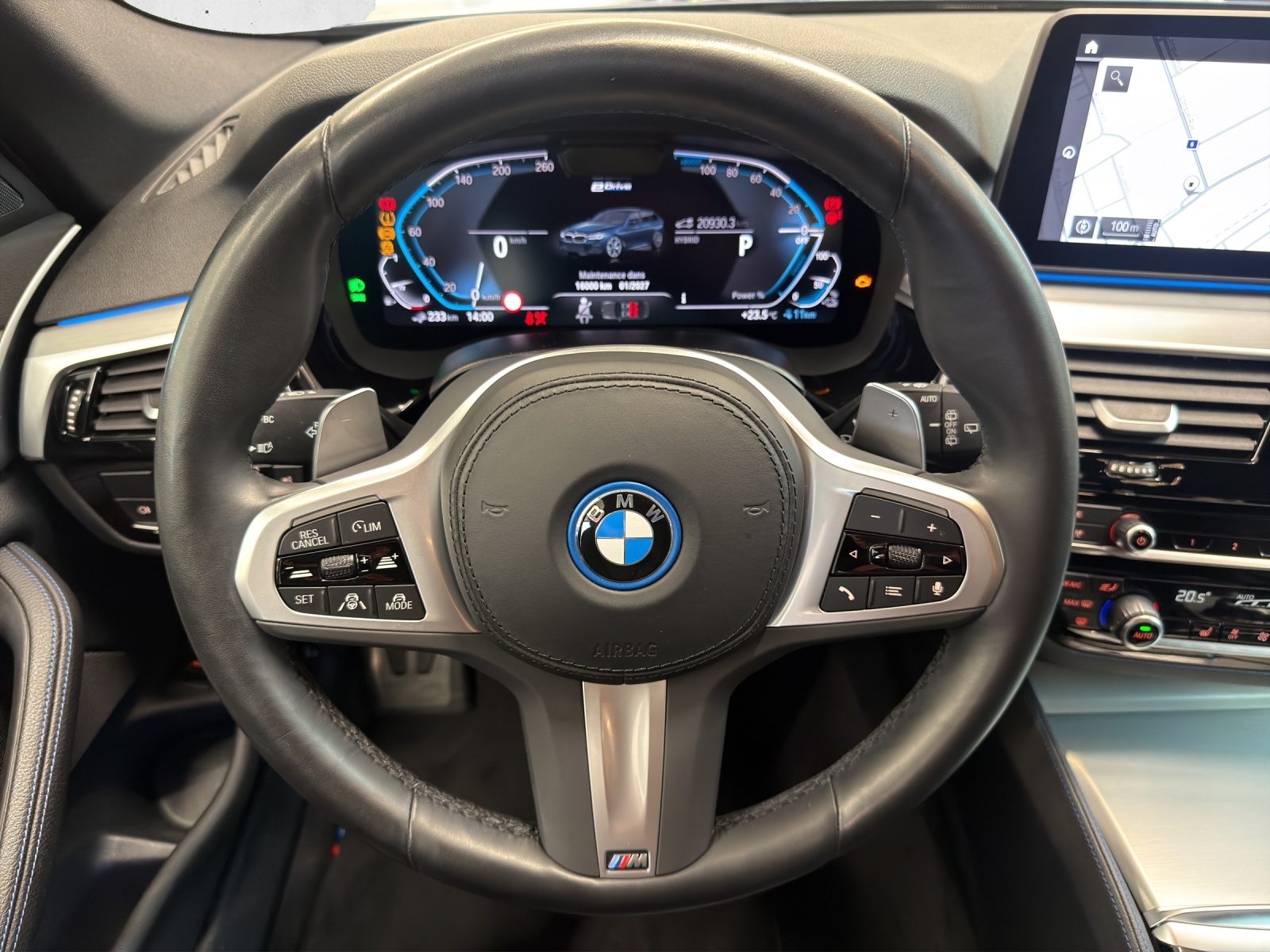 BMW 530e xDrive Touring M Sport Pro-image-11