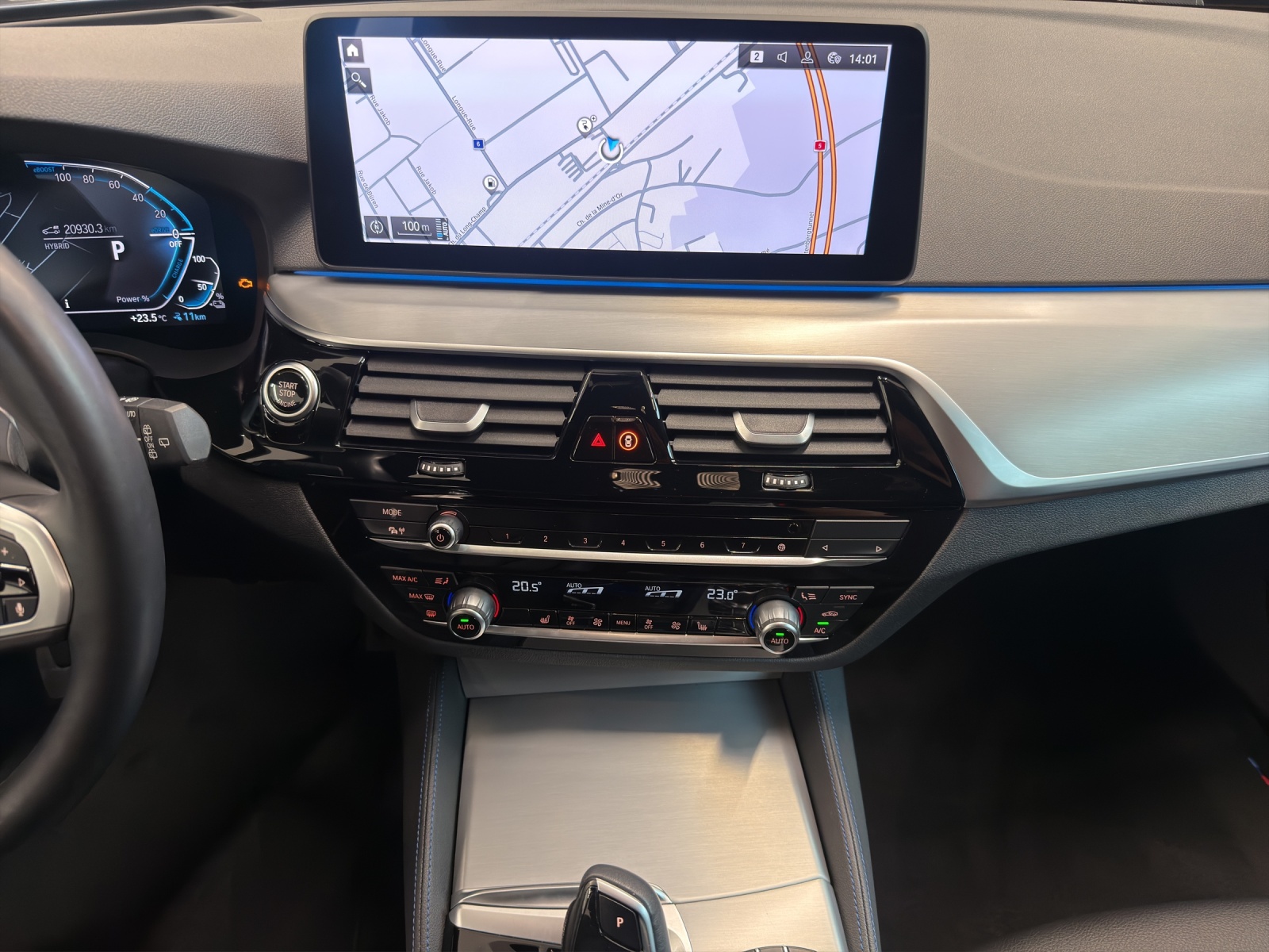 BMW 530e xDrive Touring M Sport Pro-image-12