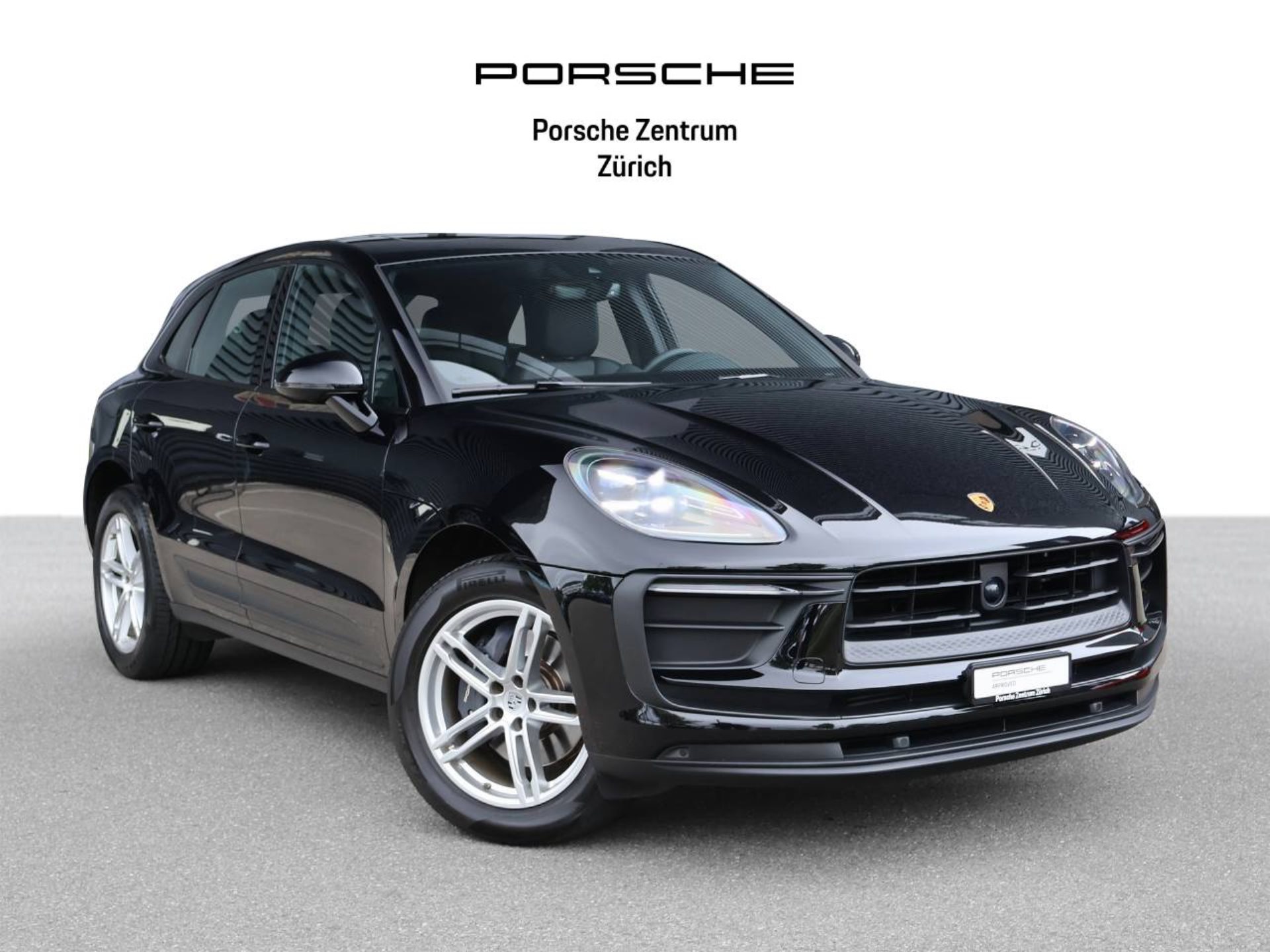 PORSCHE Macan-image-7