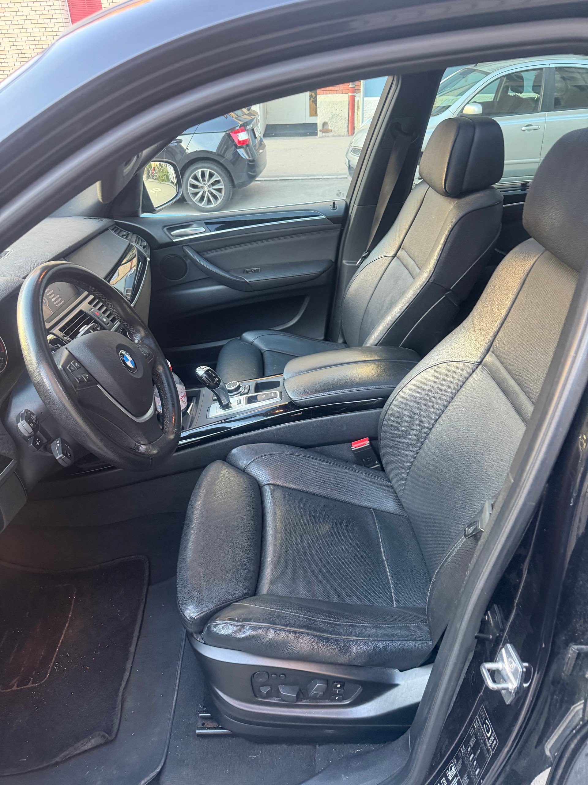 BMW X5 xDrive 40d Steptronic 7 Plätze-image-5