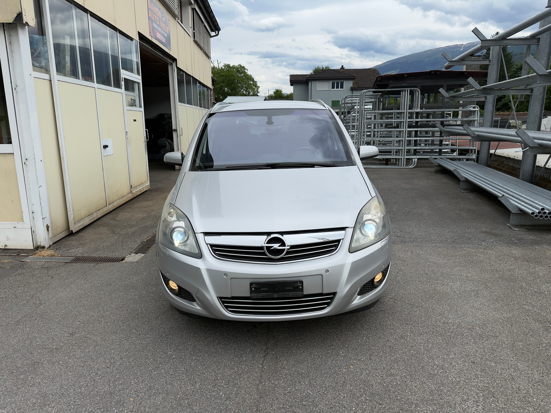OPEL Zafira 1.9 CDTI Cosmo Automatic