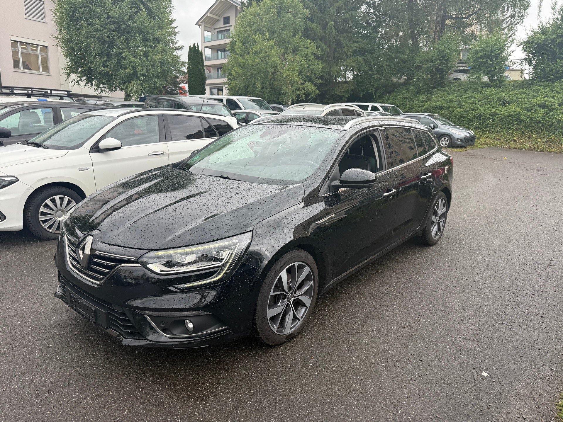 RENAULT Mégane Grandtour 1.2 16V Turbo Zen-image-1