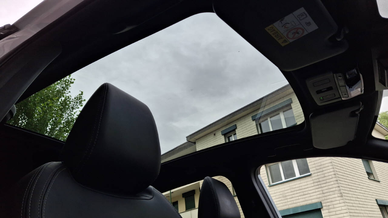 NISSAN Qashqai 1.3 DIG-T Tekna+ 4x4-image-7