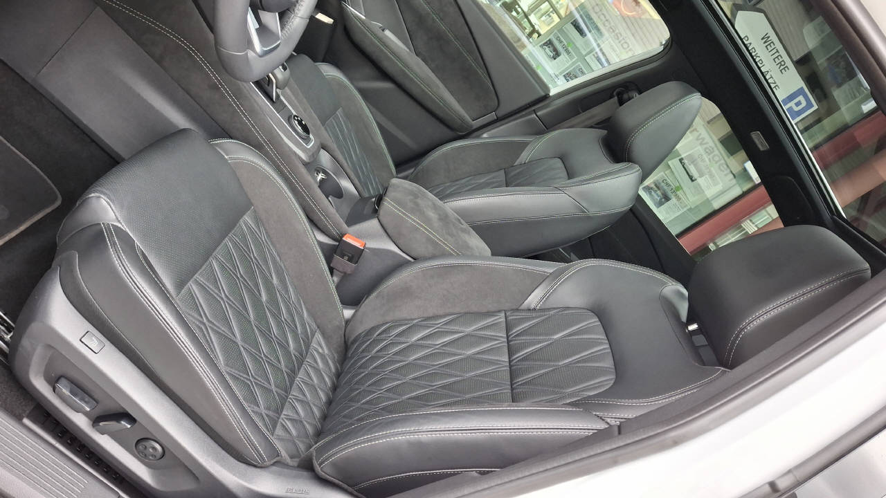 NISSAN Qashqai 1.3 DIG-T Tekna+ 4x4-image-8