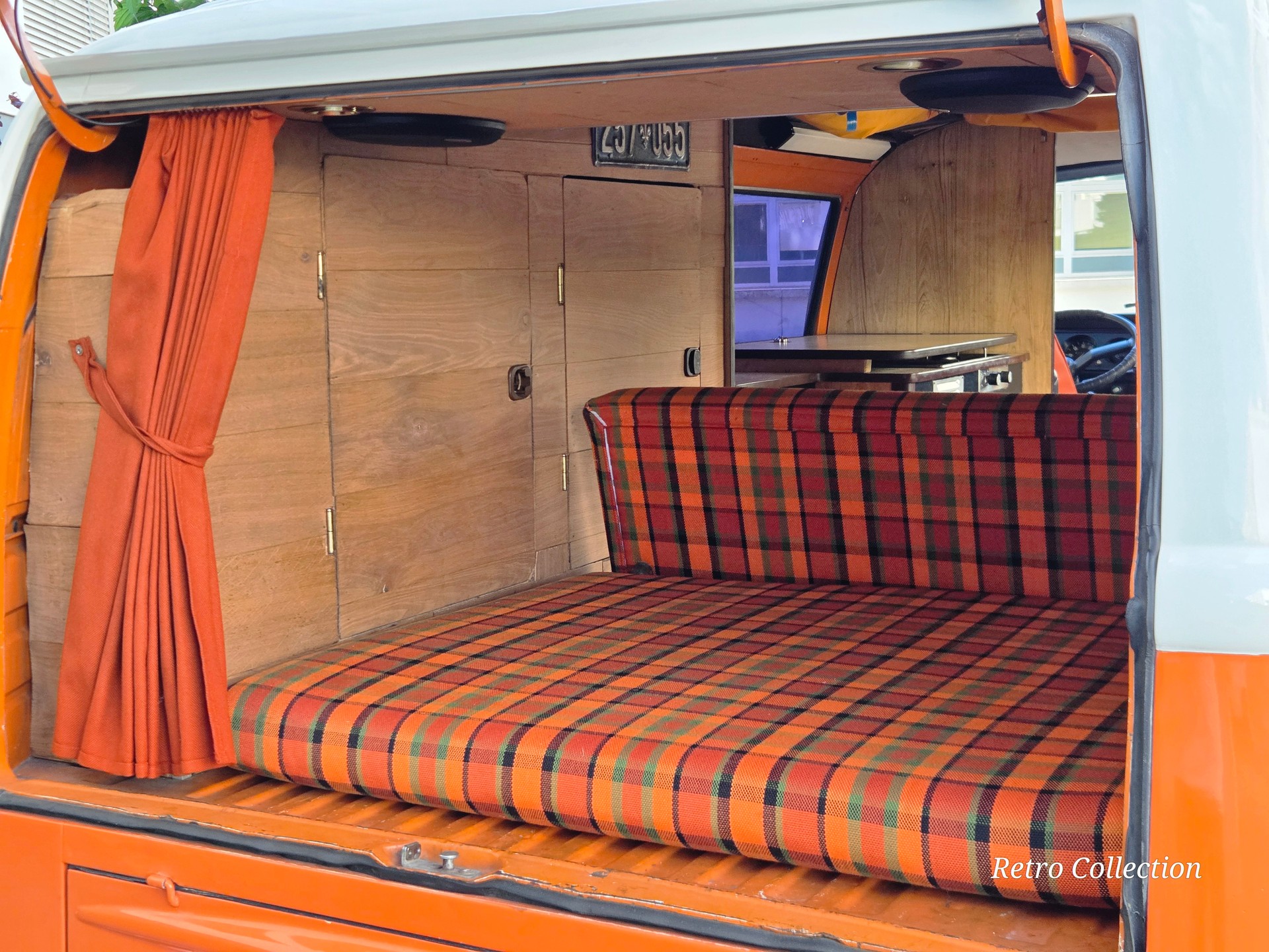 VW T2 Camper - aménagé camping - entretien suivi - porte vélos - expertisée 05.26.-image-14
