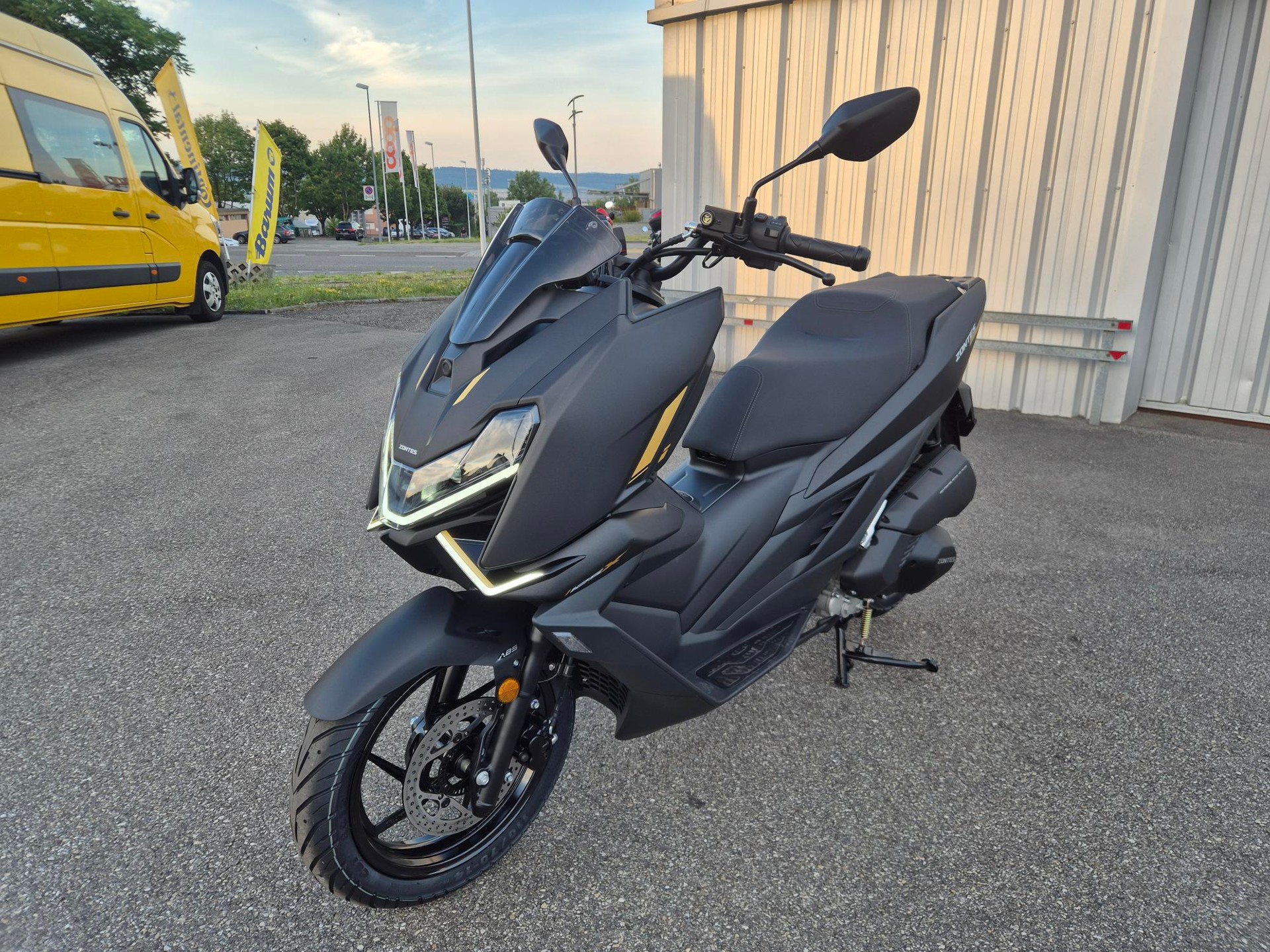 ZONTES 125 X-image-2