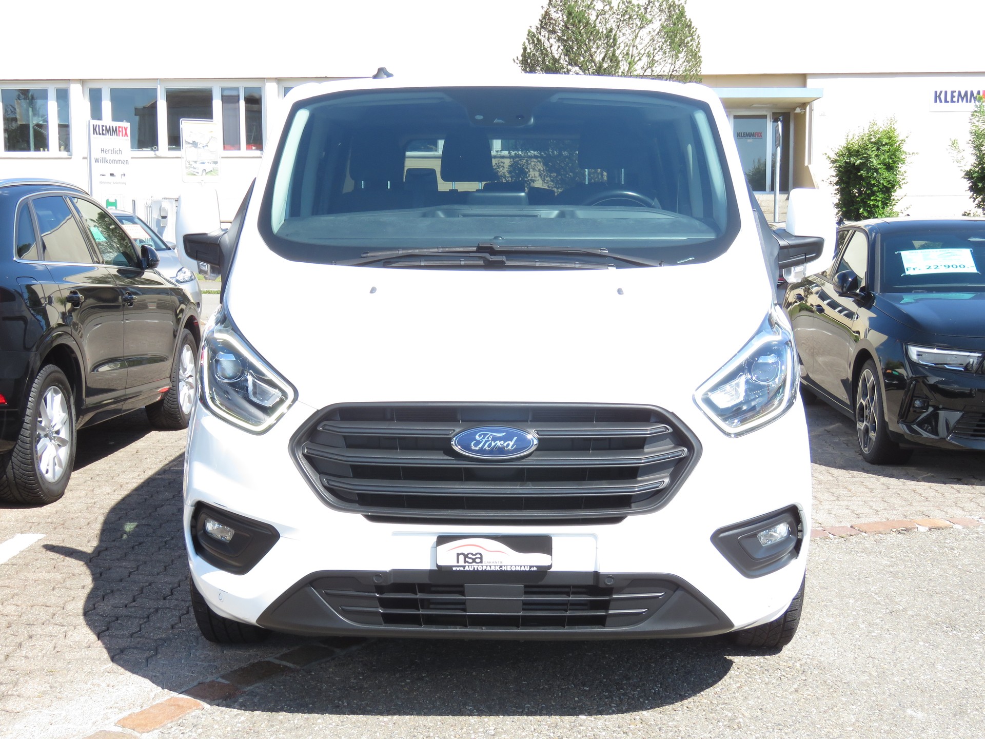 FORD Transit Custom 1.0 Eco Boost 320 L1H1 Trend PHEV (9-Plätzer, Automat) ab Platz !!!-showroom-element-1