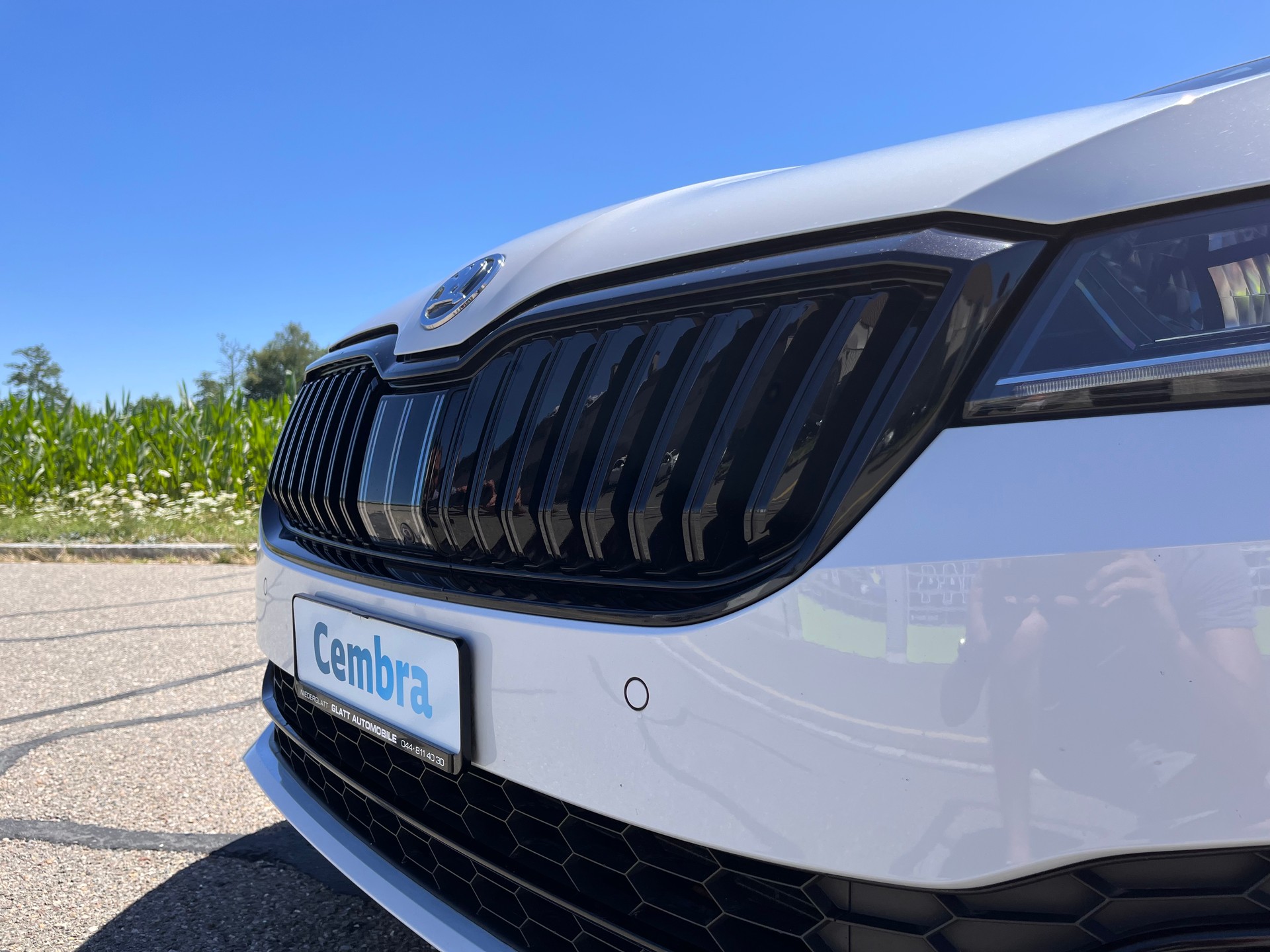 SKODA Superb Combi 2.0 TDi SportLine 4x4 DSG * PANORAMADACH - STANDHEIZUNG - PEARL WEISS - AHK 2200kg *-image-9
