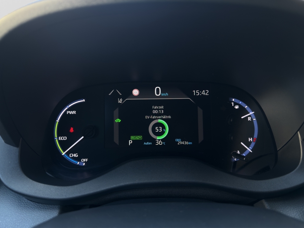 TOYOTA Yaris Cr. 1.5 Pr.Ed AWD A-image-10