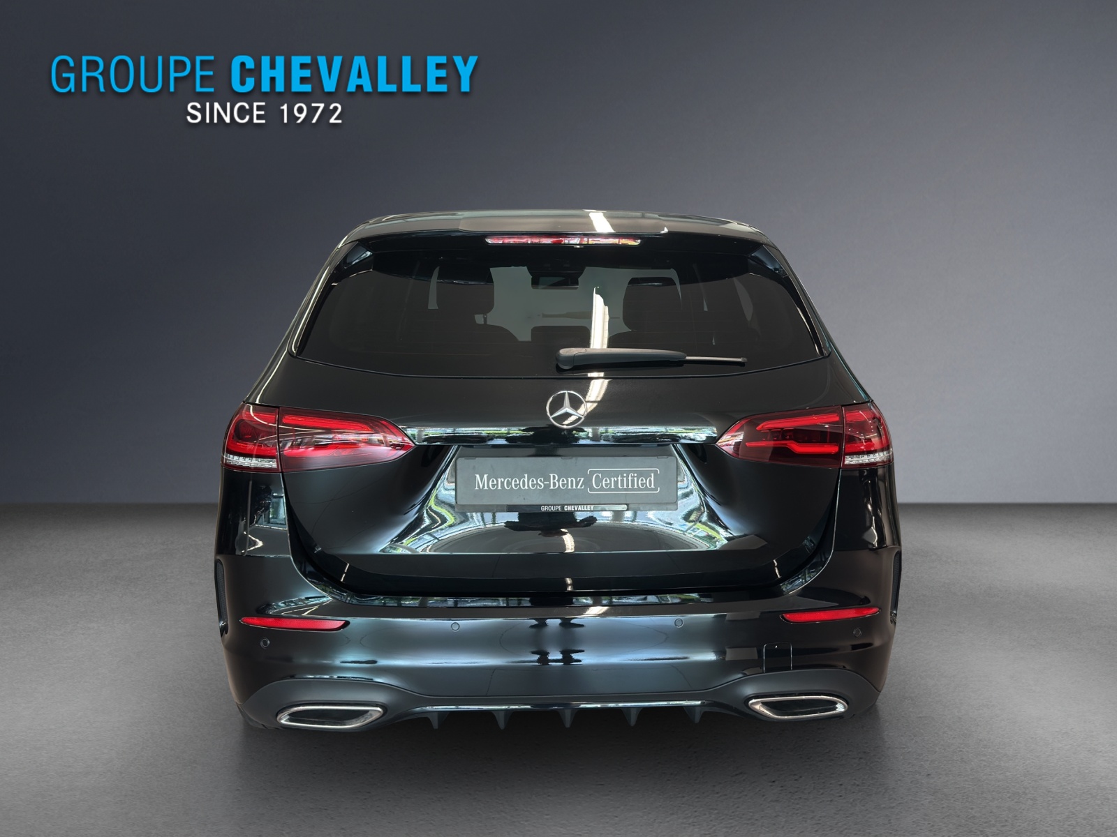 MERCEDES-BENZ B 250 4Matic AMG Line-image-4