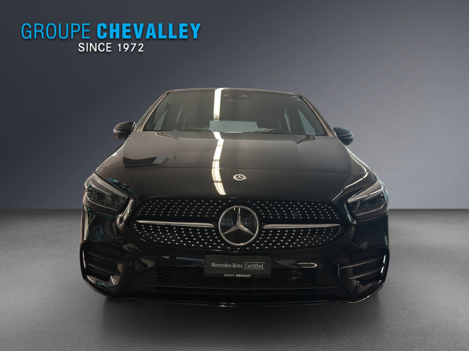 MERCEDES-BENZ B 250 4Matic AMG Line-showroom-element-1