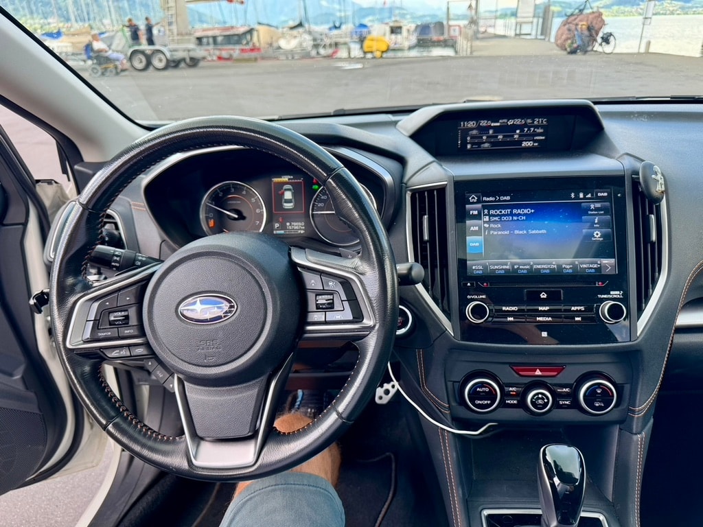 SUBARU XV 2.0i Luxury AWD Lineartronic-image-6