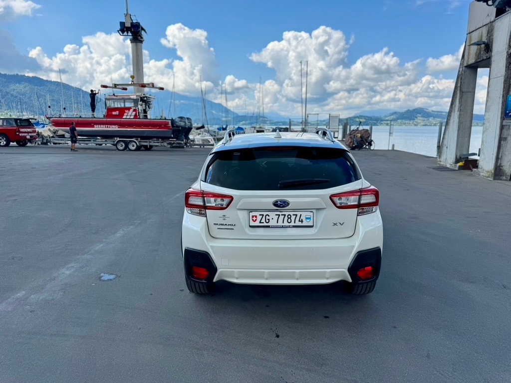 SUBARU XV 2.0i Luxury AWD Lineartronic-image-4