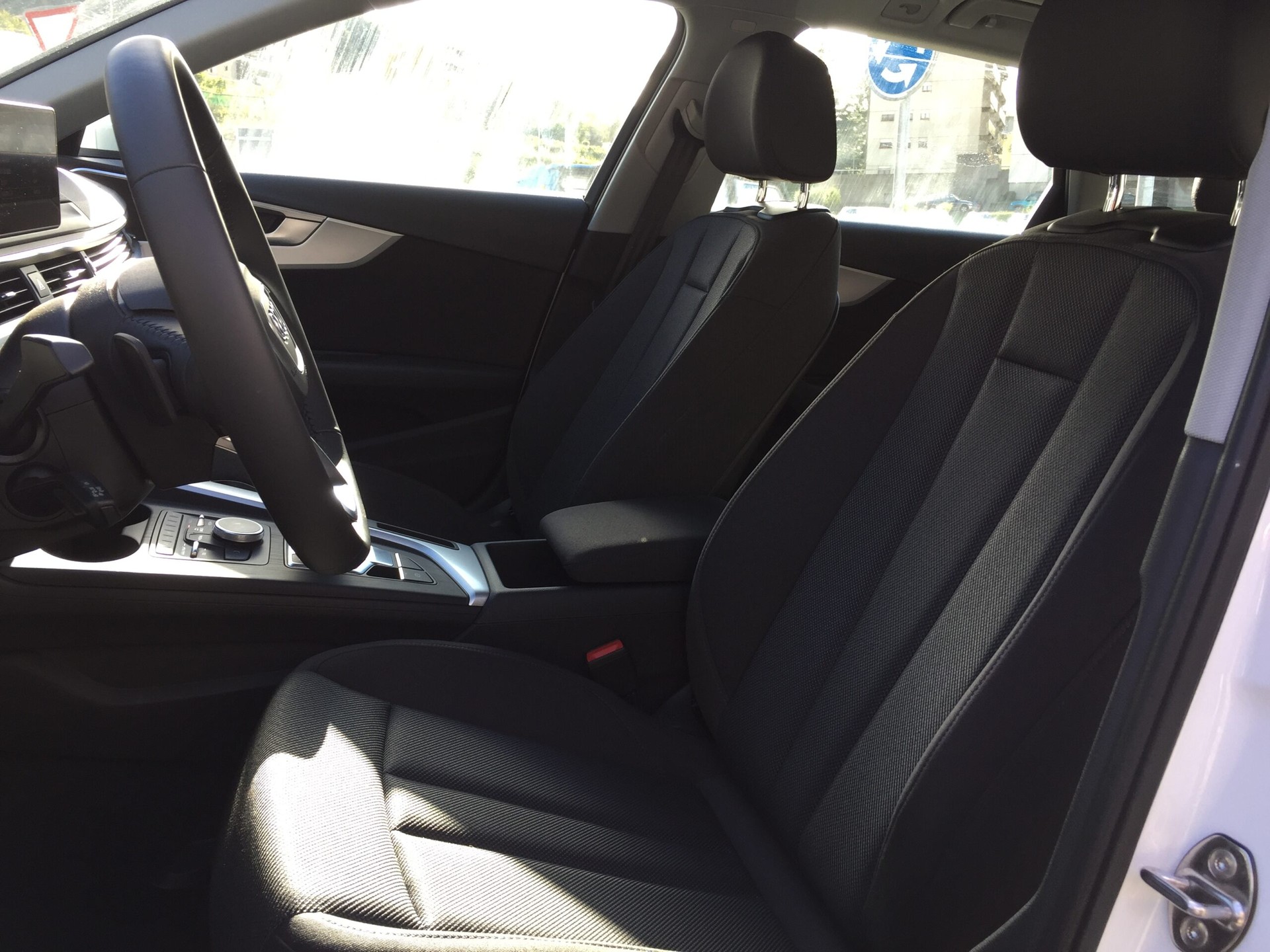 AUDI A4 ALLROAD-image-4