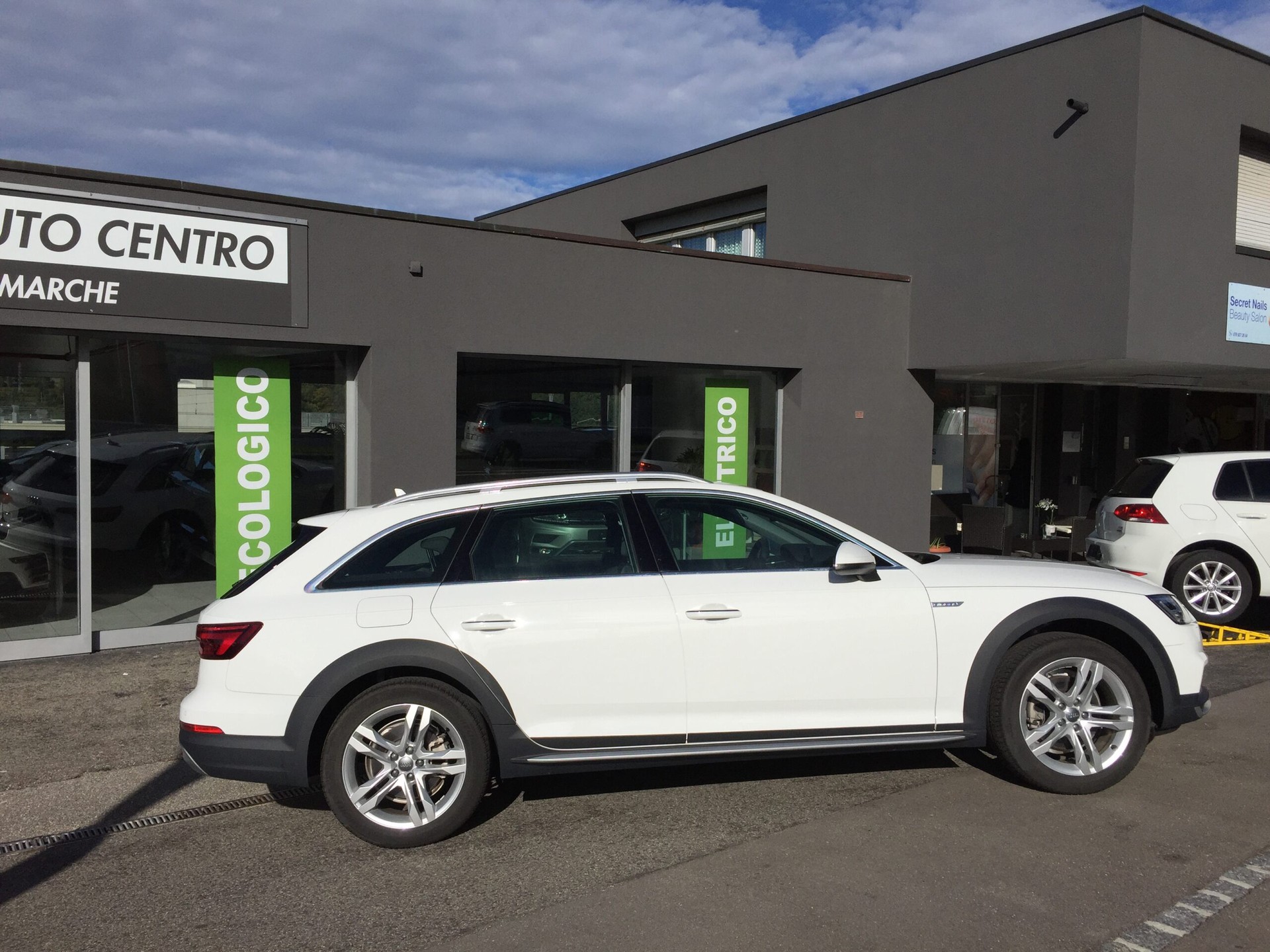 AUDI A4 ALLROAD-image-3