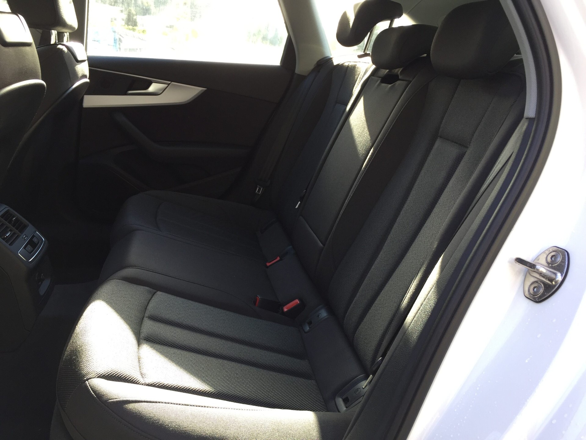 AUDI A4 ALLROAD-image-5