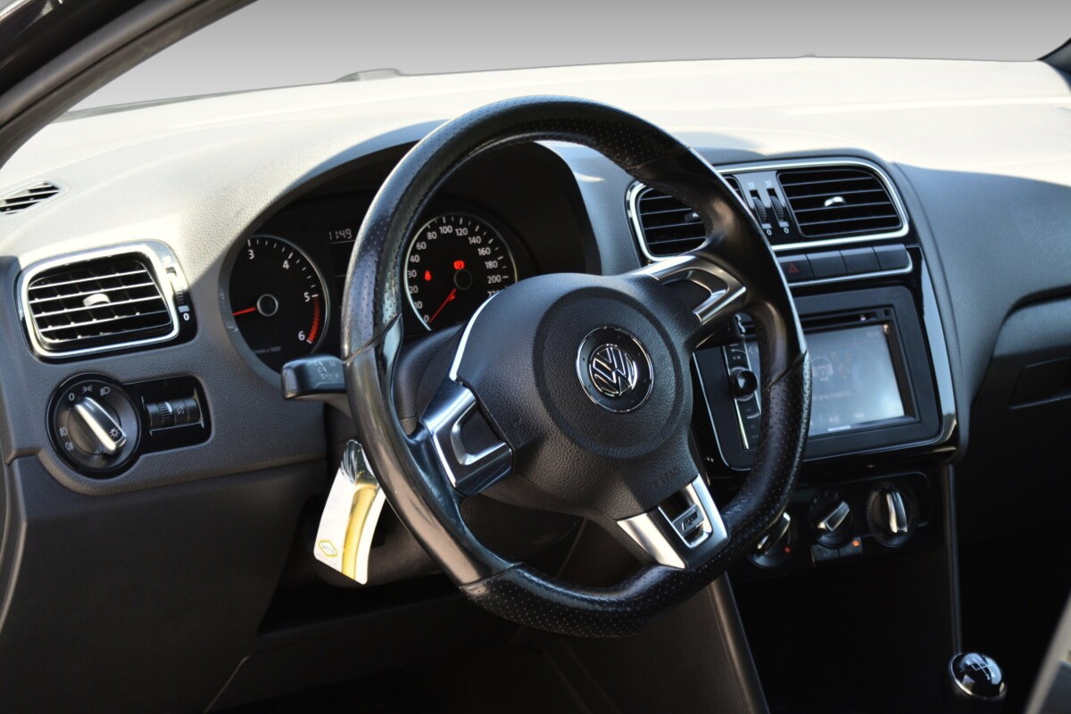 VW Polo 1.6 TDI R-Line B6b-image-8