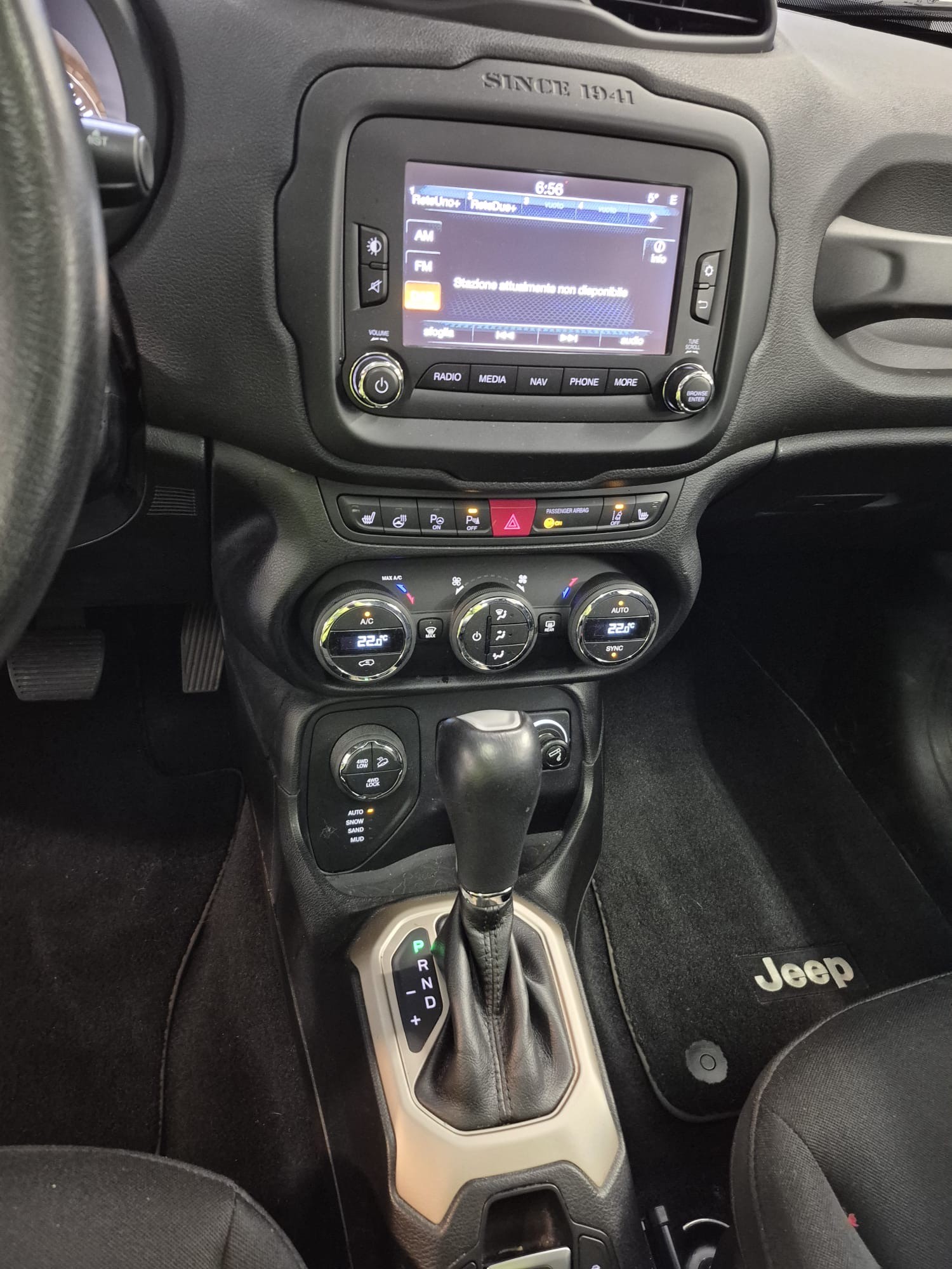 JEEP Renegade 2.0 CRD Limited AWD + Low Range 9ATX-image-10