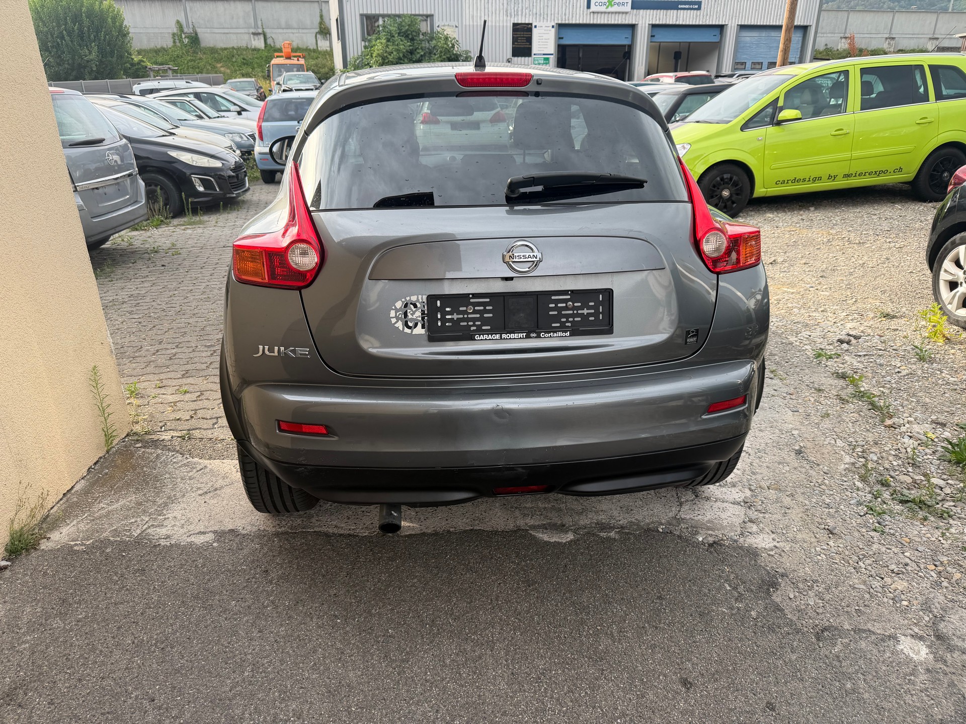 NISSAN Juke 1.6 DIG-T tekna 4x4 Xtronic M-CVT-image-3