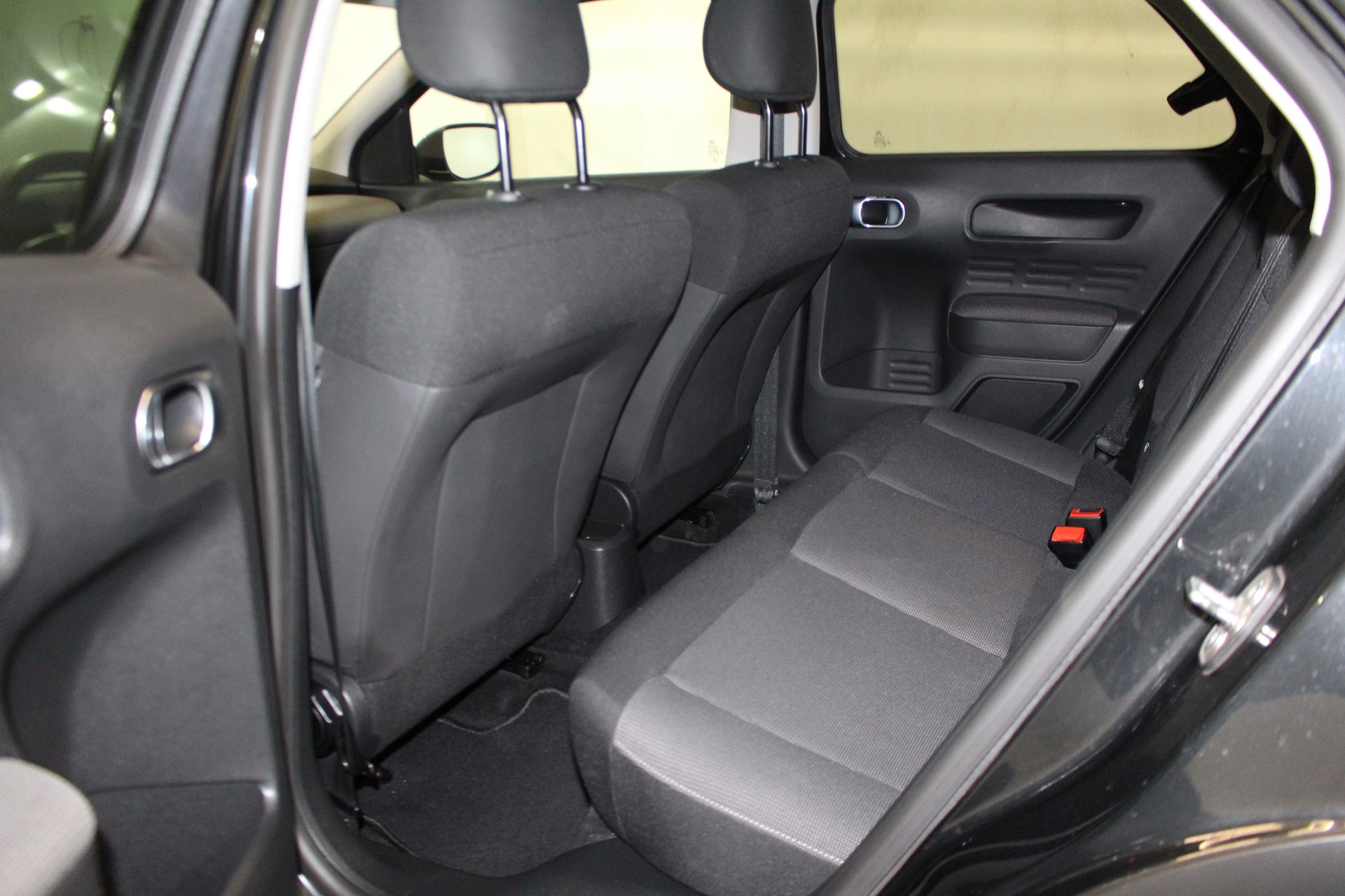 CITROEN C4 Cactus 1.2 PureTech Feel-image-7