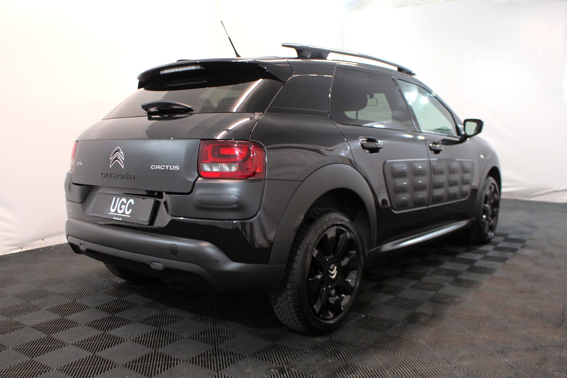 CITROEN C4 Cactus 1.2 PureTech Feel-image-5