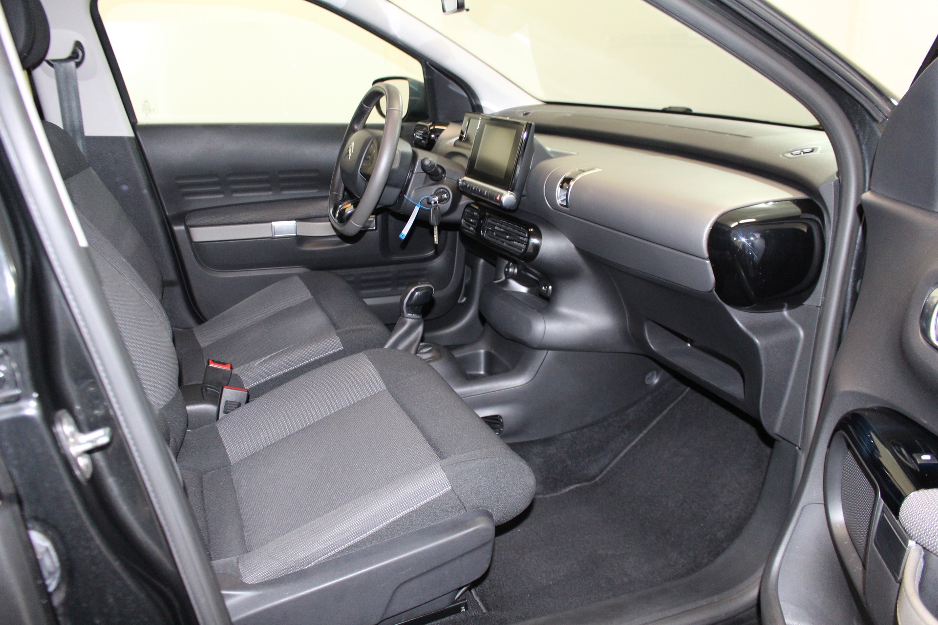CITROEN C4 Cactus 1.2 PureTech Feel-image-10