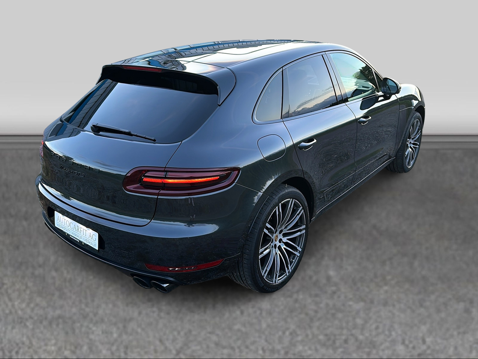 PORSCHE Macan GTS PDK-image-6
