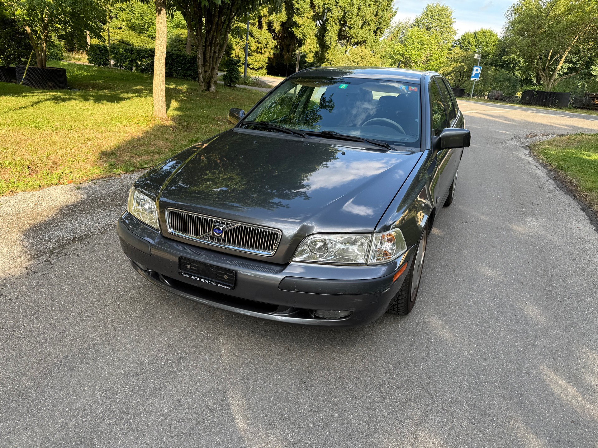 VOLVO V40 2.0 Special/Dynamic Edition