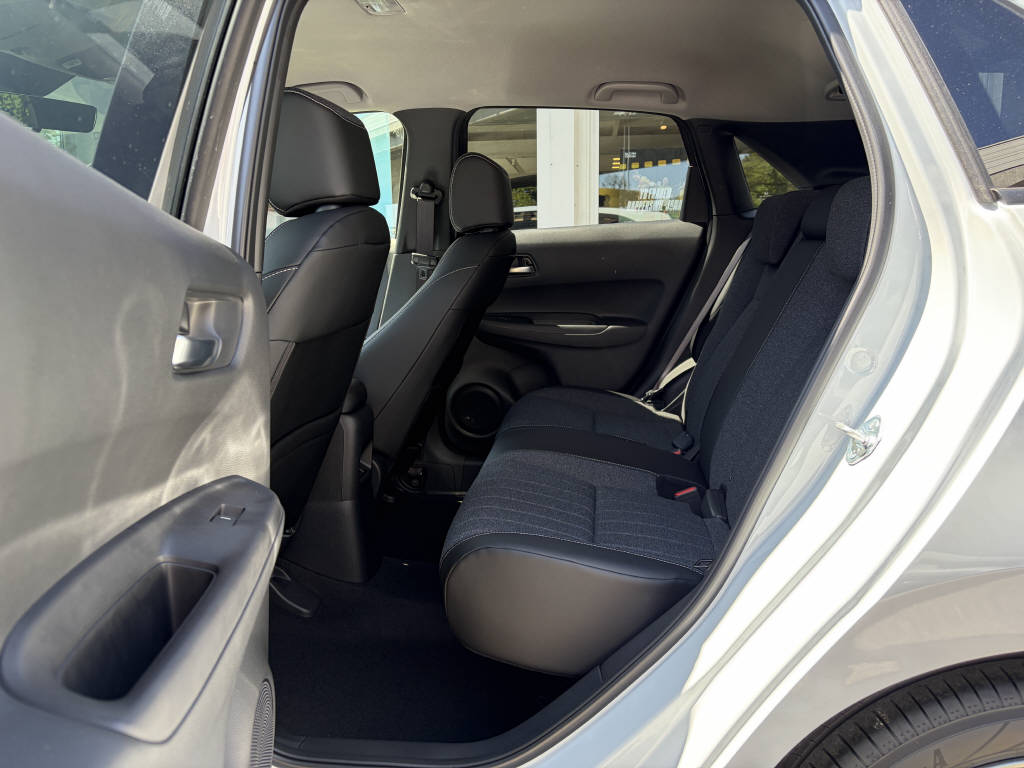 HONDA Jazz 1.5 i-MMD Advance-image-10