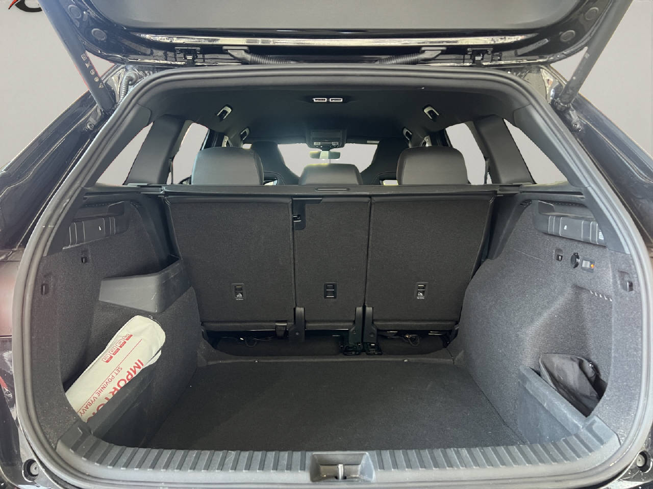 SKODA Kodiaq 2.0 TDI Sportline 4x4 DSG-Automat-image-9