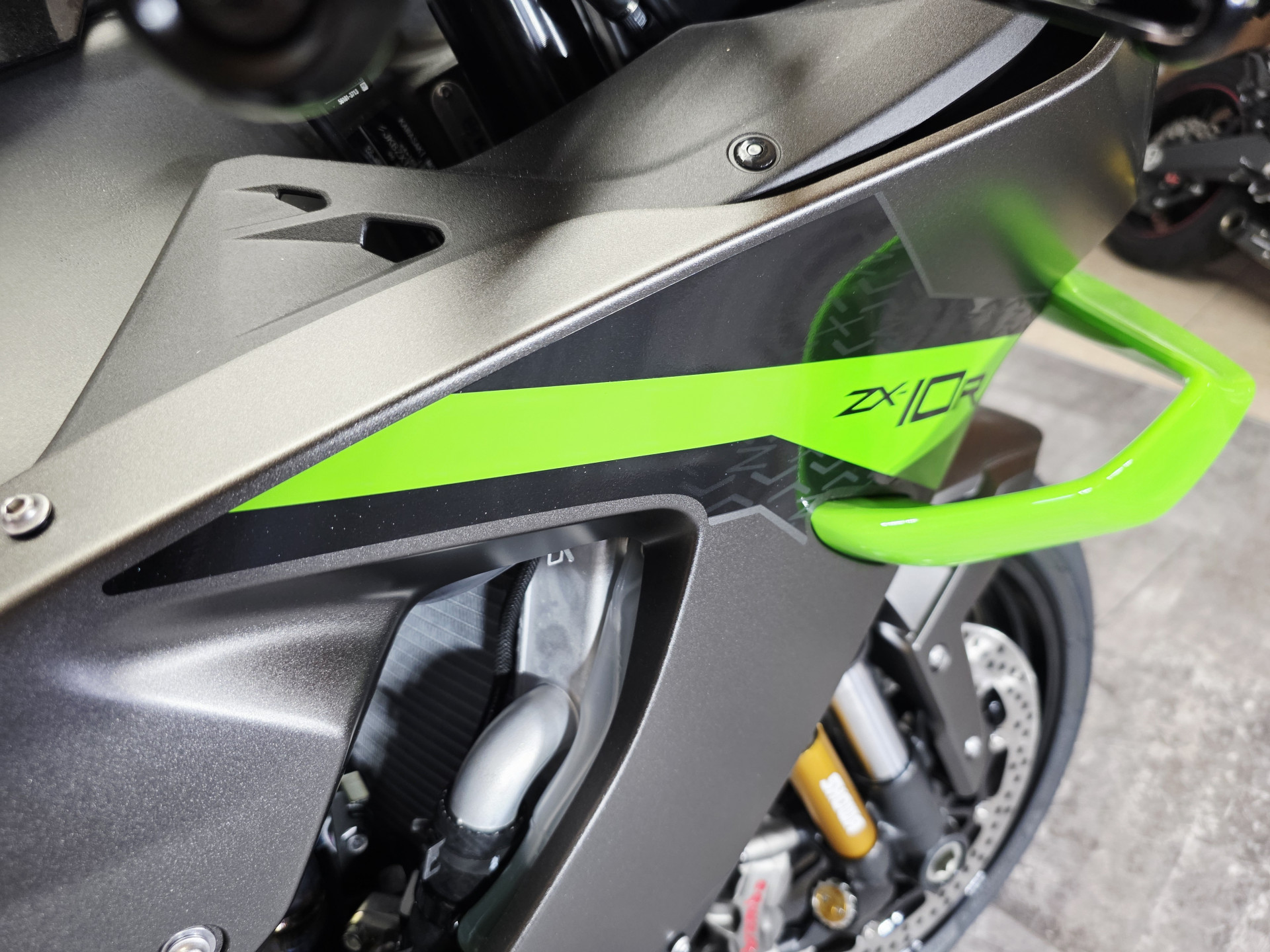 KAWASAKI Ninja ZX-10R-image-4