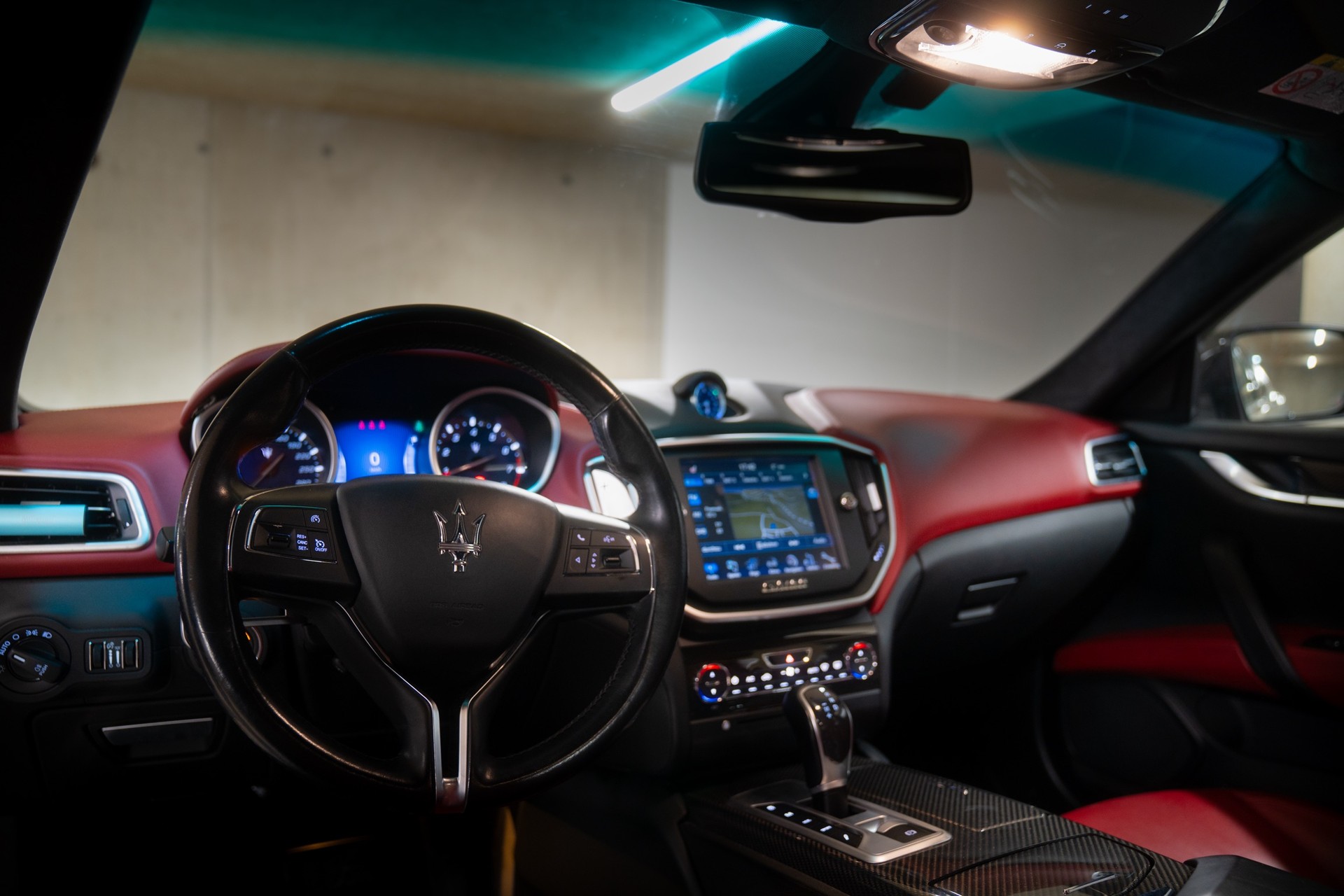 MASERATI 3.0 V6 S Q4-image-8