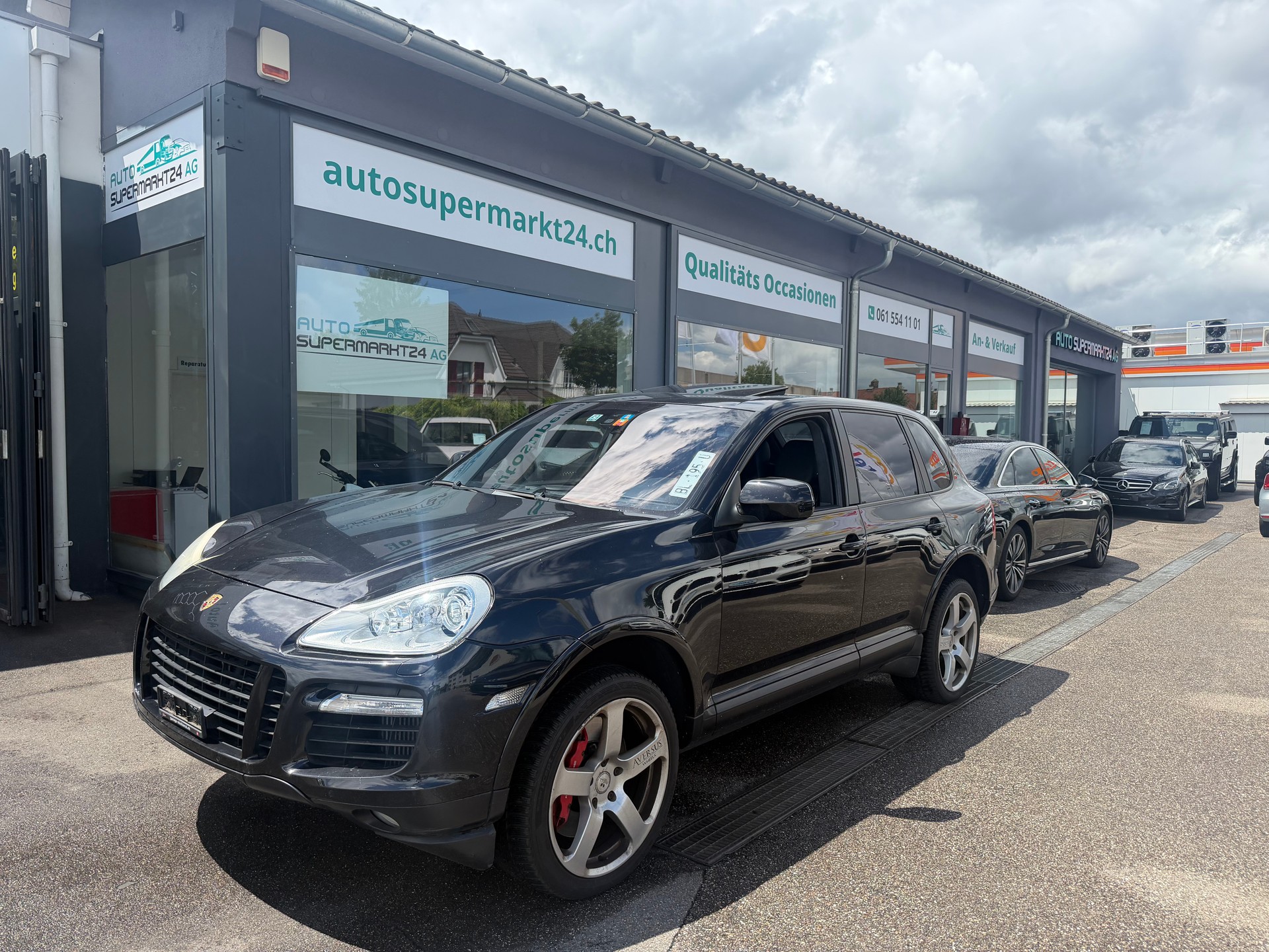 PORSCHE Cayenne Turbo