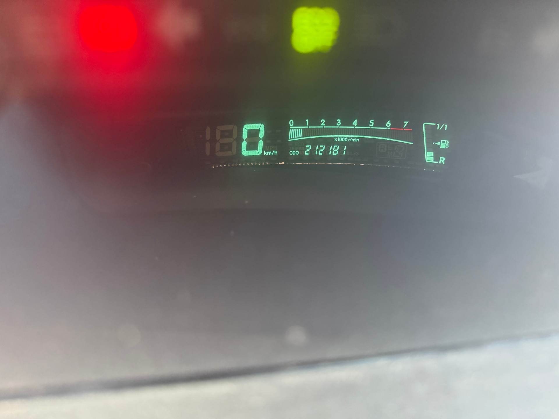 TOYOTA Yaris 1.33 Linea Sol-image-9