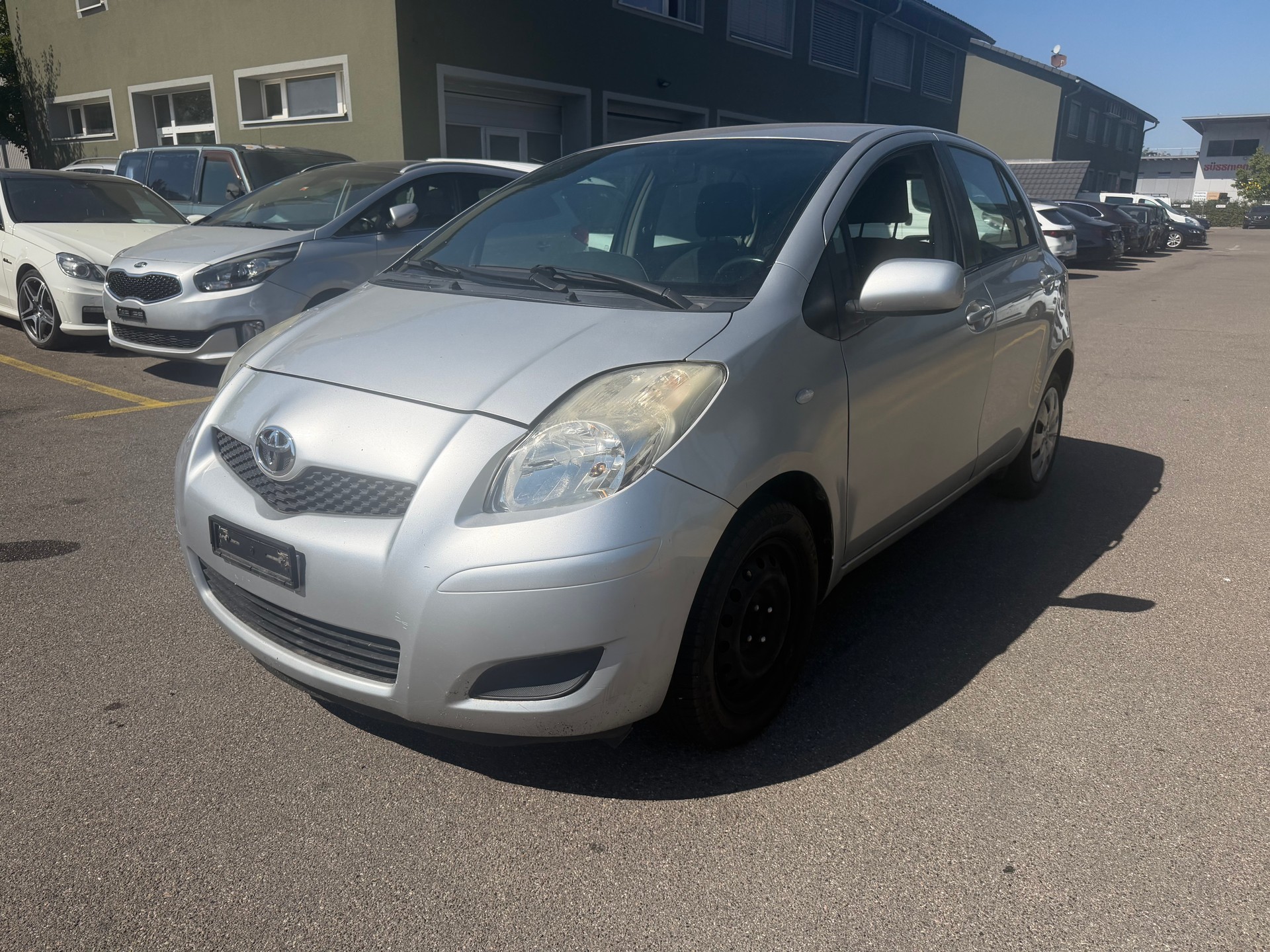 TOYOTA Yaris 1.33 Linea Sol