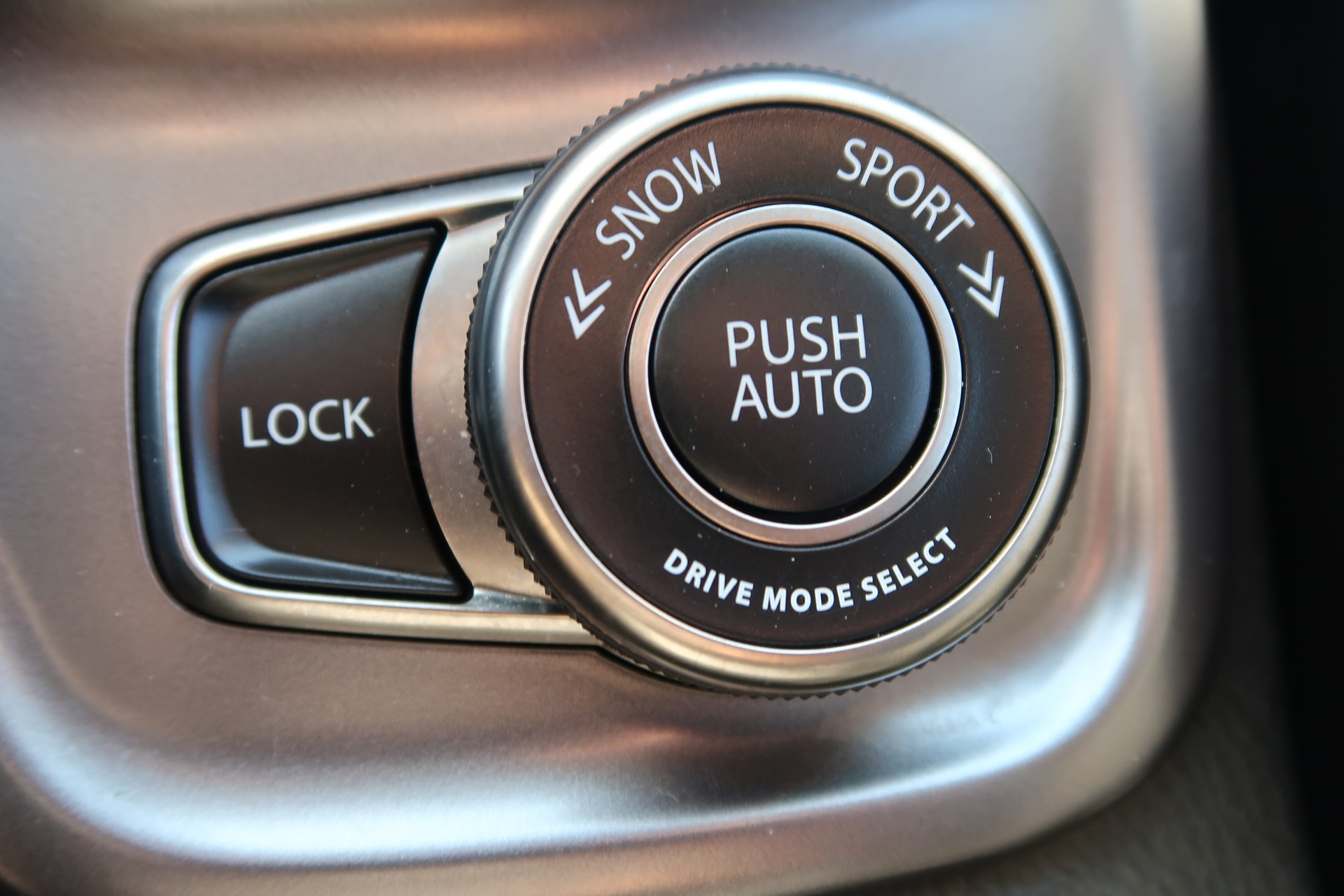 SUZUKI Vitara 1.4 Boosterjet Compact Top Hybrid Automatic-image-16